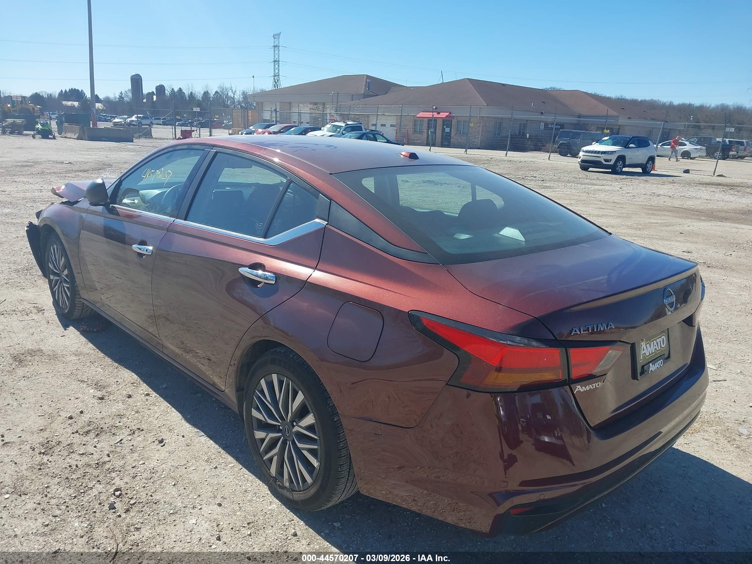 NISSAN ALTIMA image 3