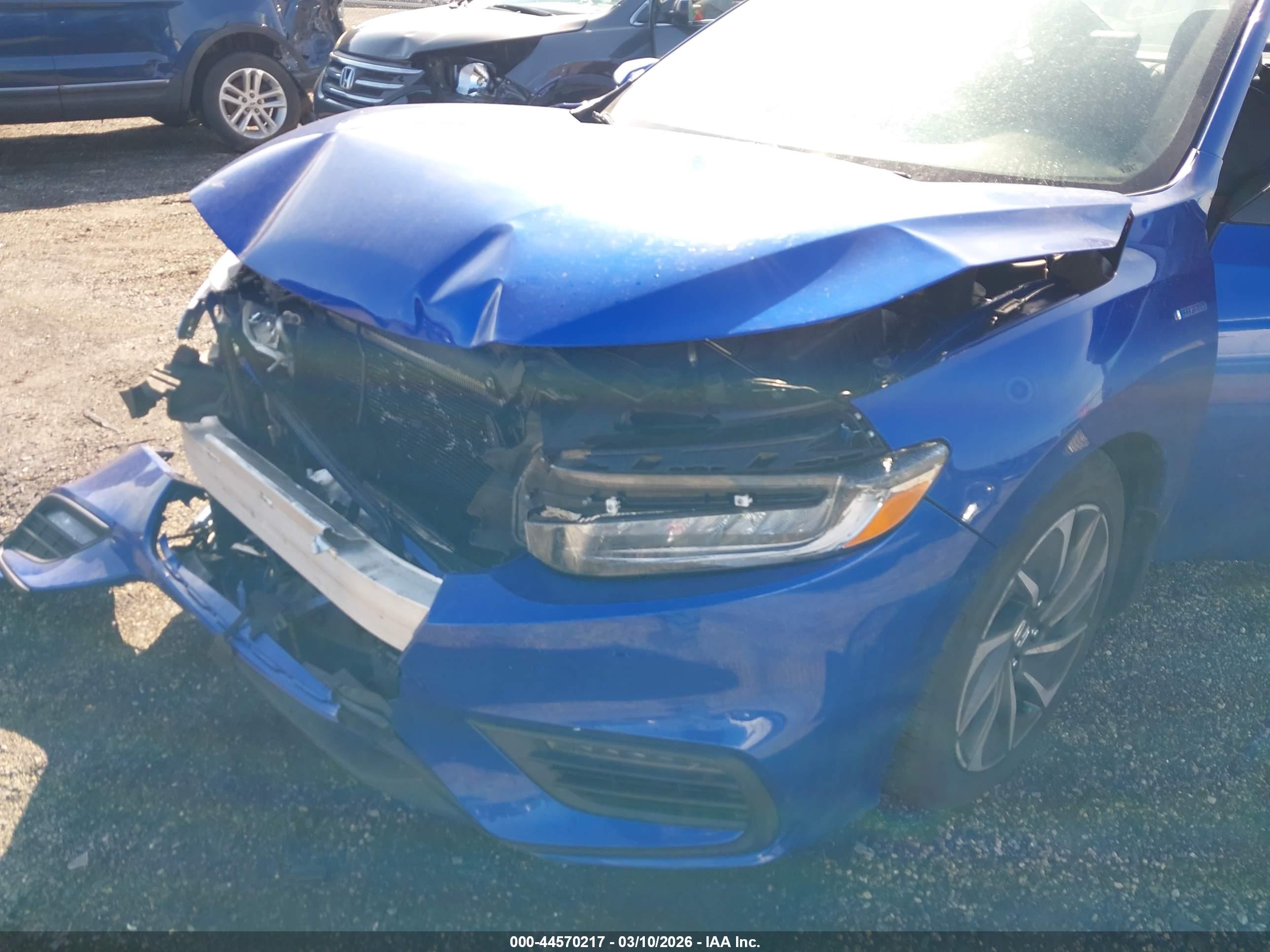 HONDA INSIGHT image 6