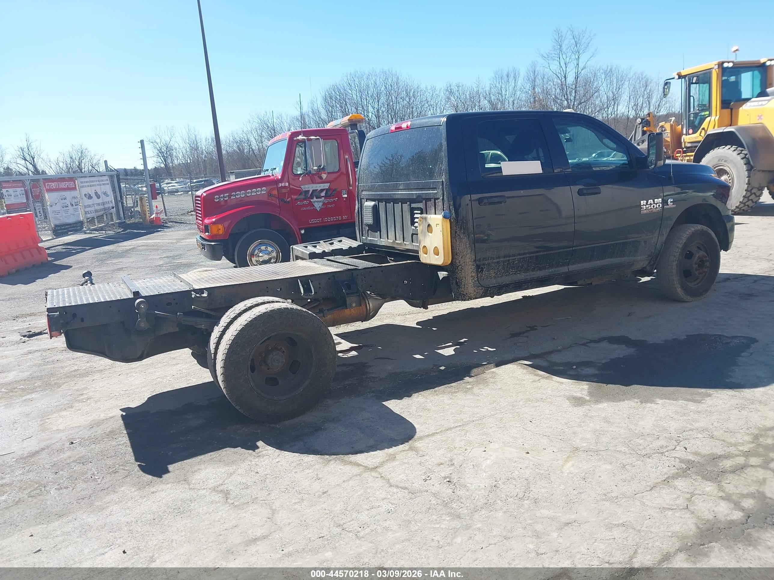 RAM 3500 image 4