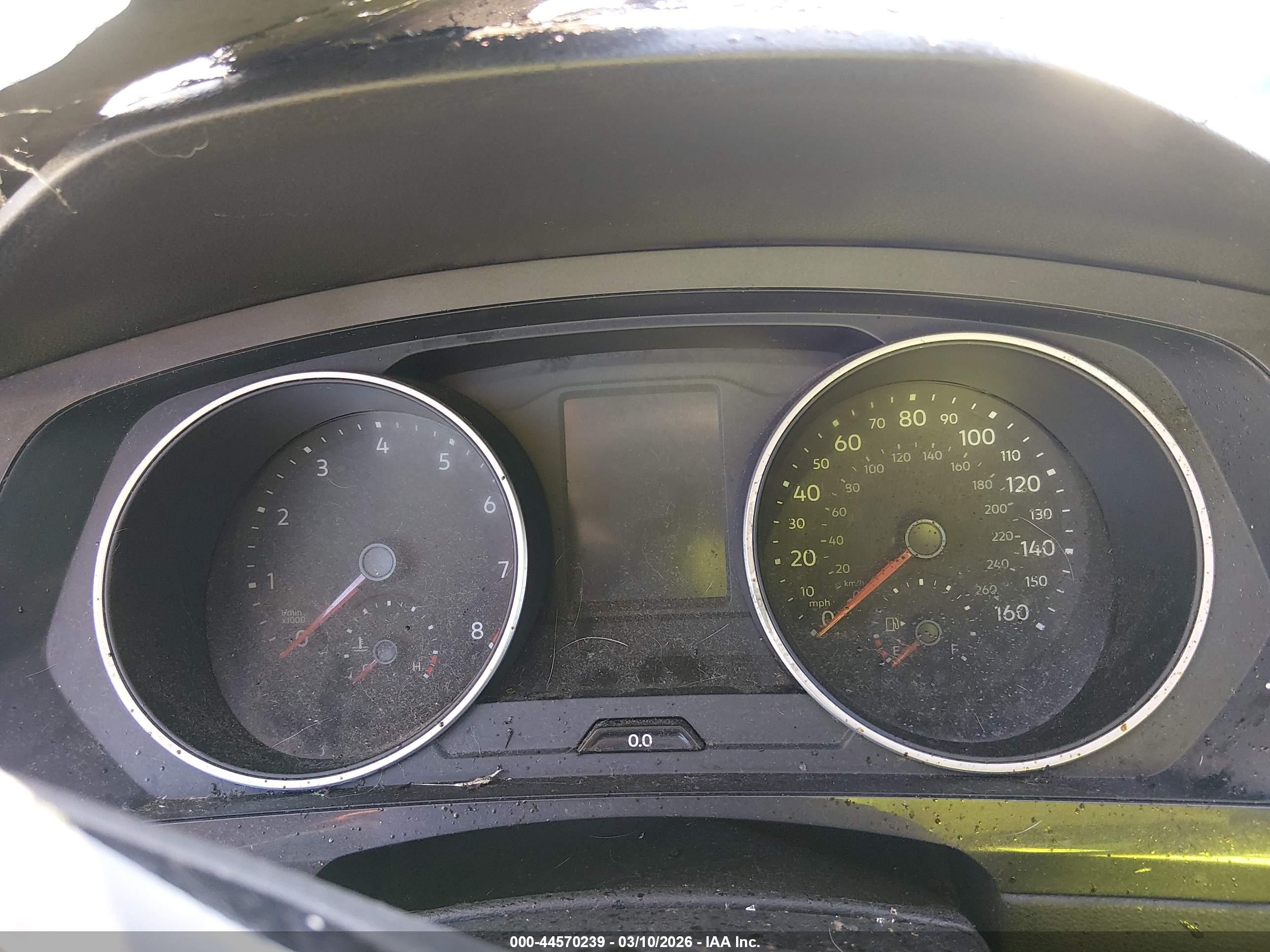 VOLKSWAGEN TIGUAN image 7