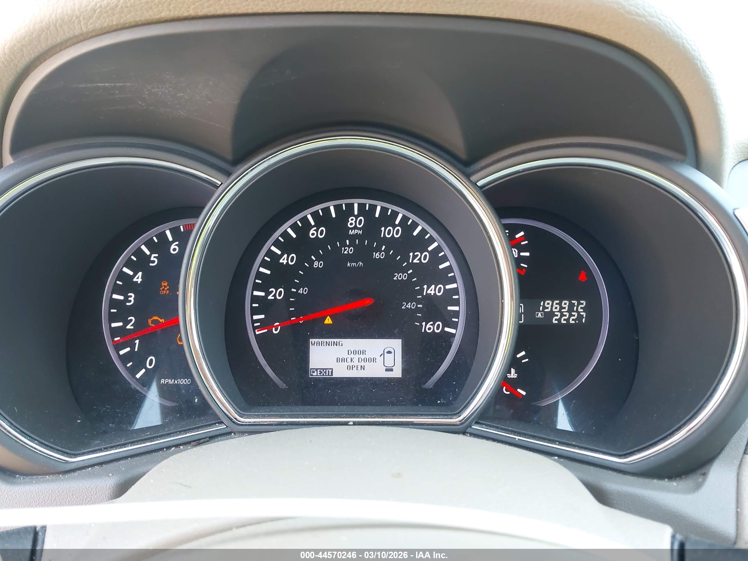 NISSAN MURANO image 7