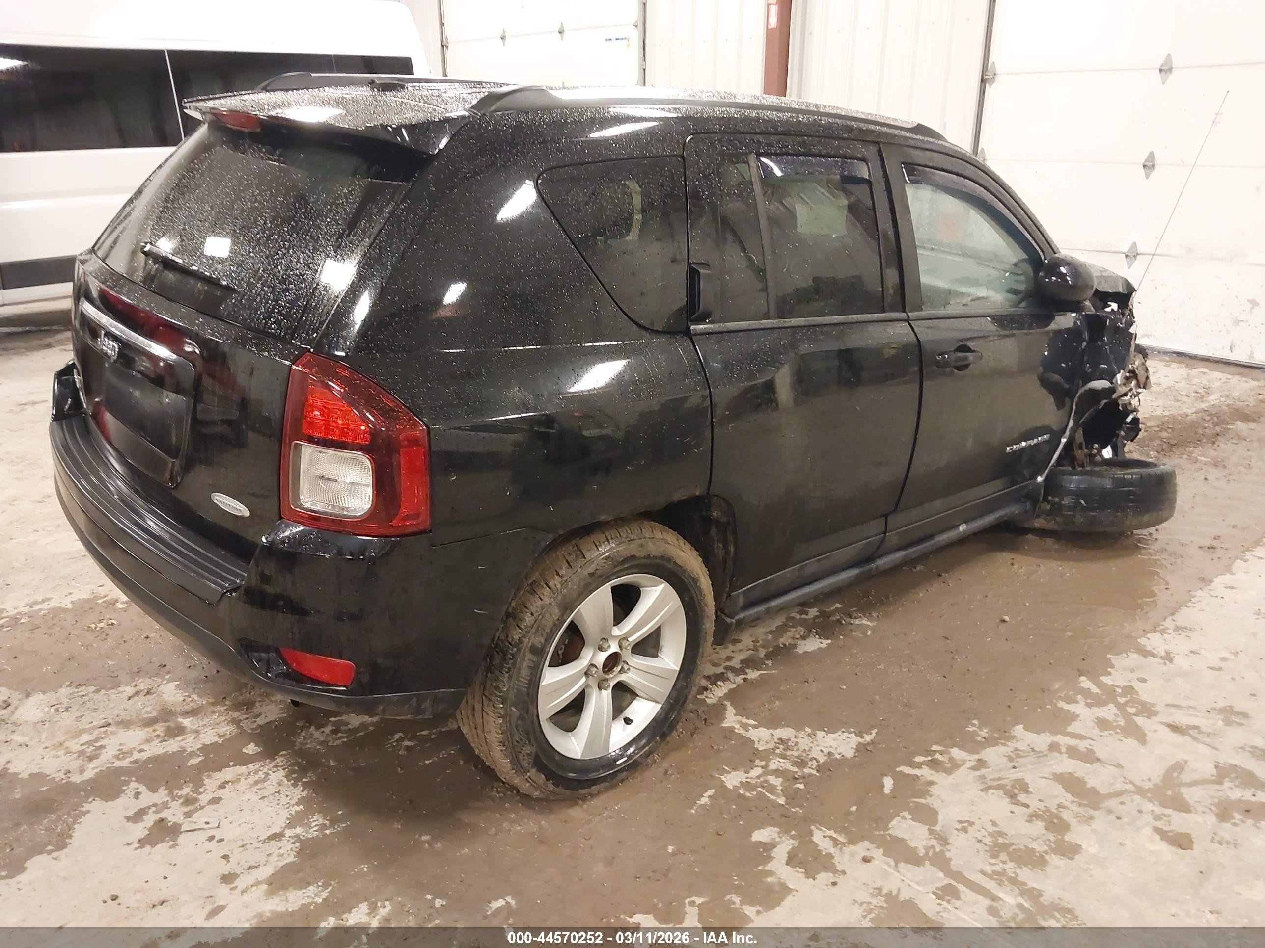 JEEP COMPASS image 4