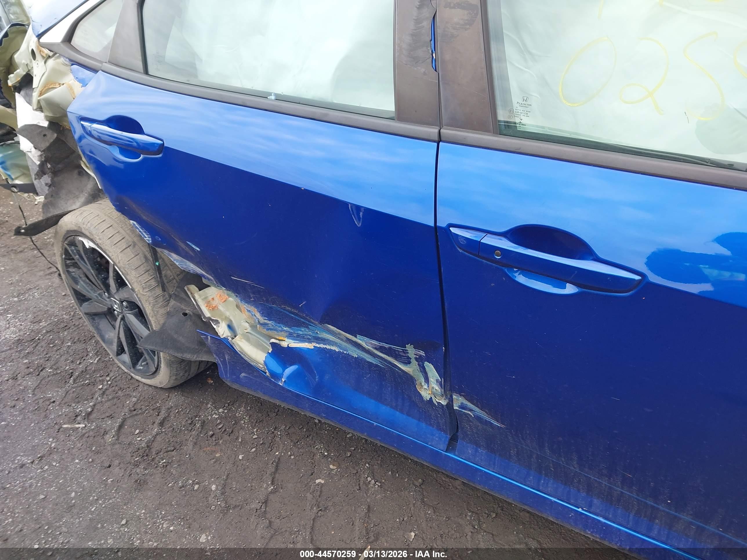 HONDA CIVIC image 6