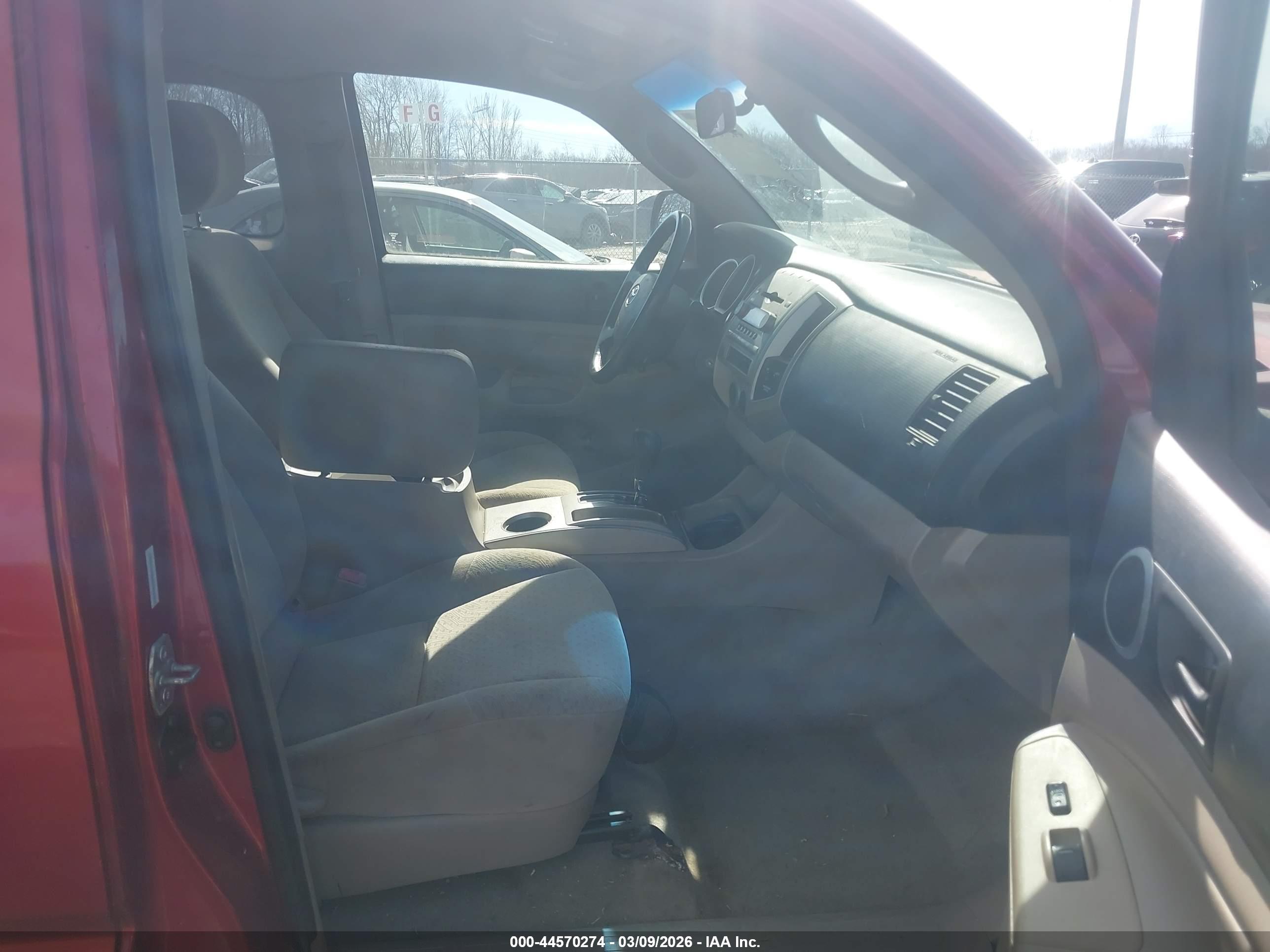 TOYOTA TACOMA image 5