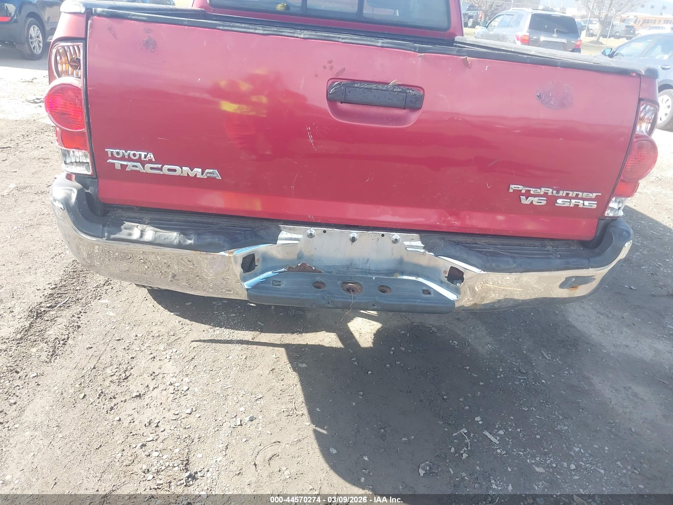 TOYOTA TACOMA image 6