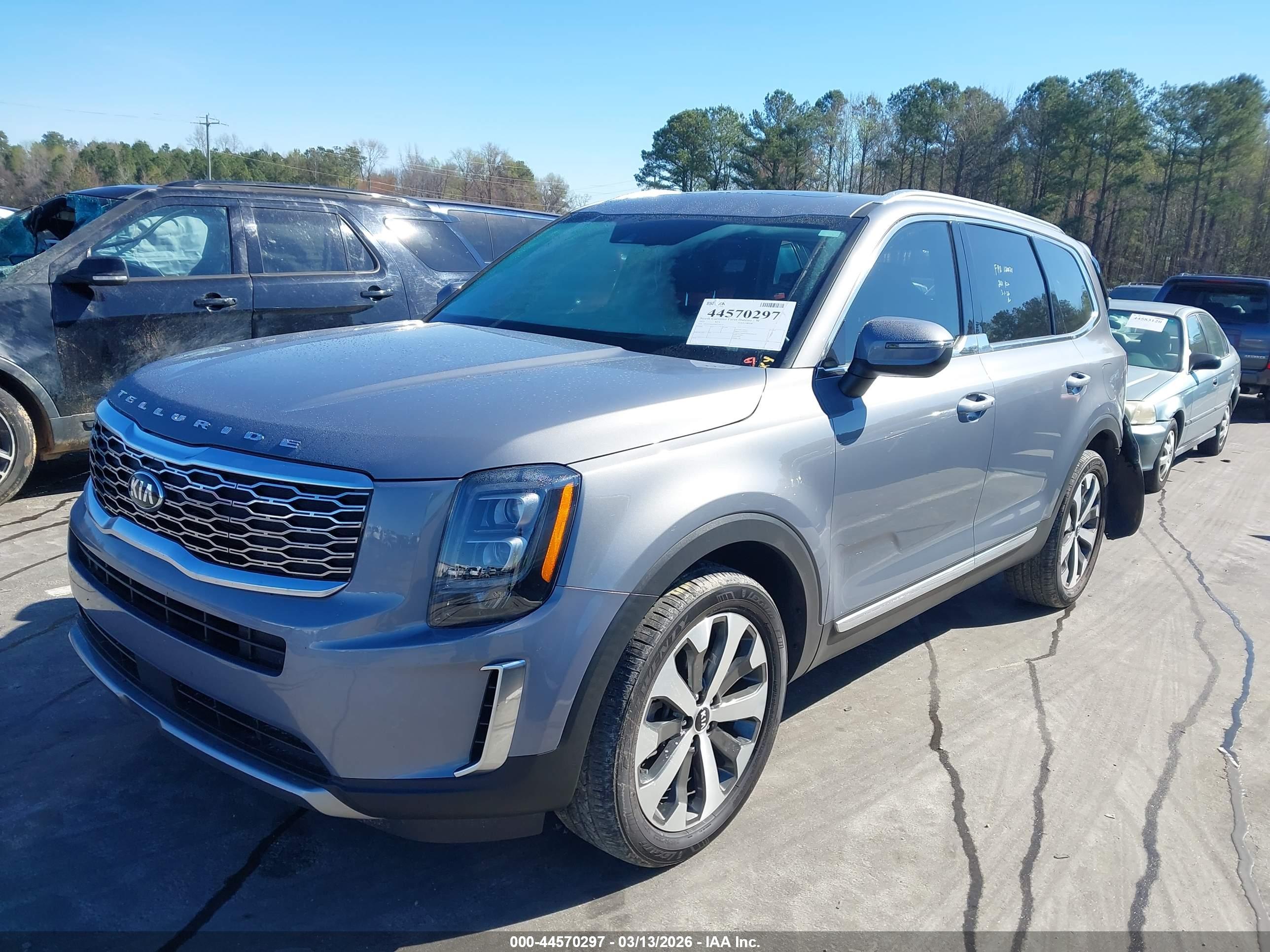KIA TELLURIDE image 2