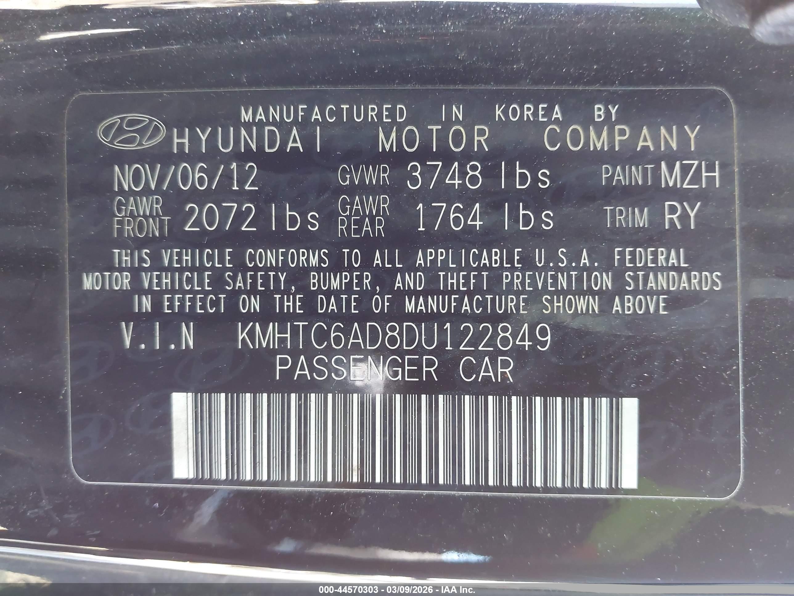 HYUNDAI VELOSTER image 9