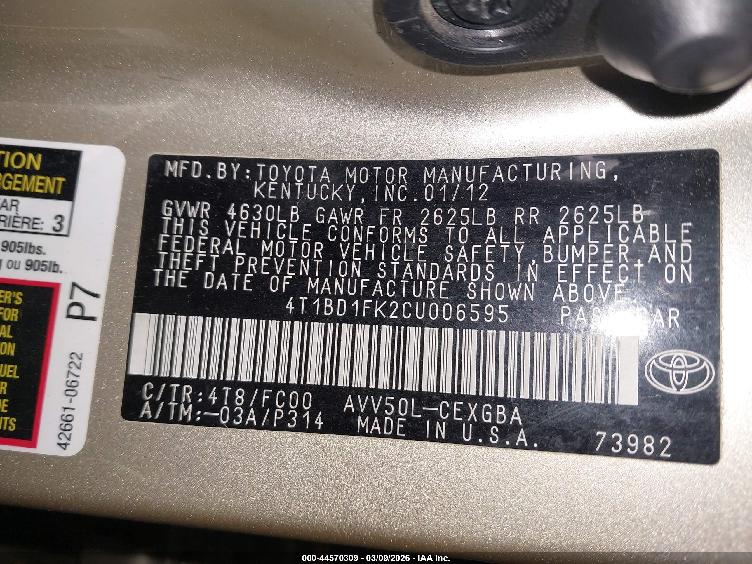 TOYOTA CAMRY image 9