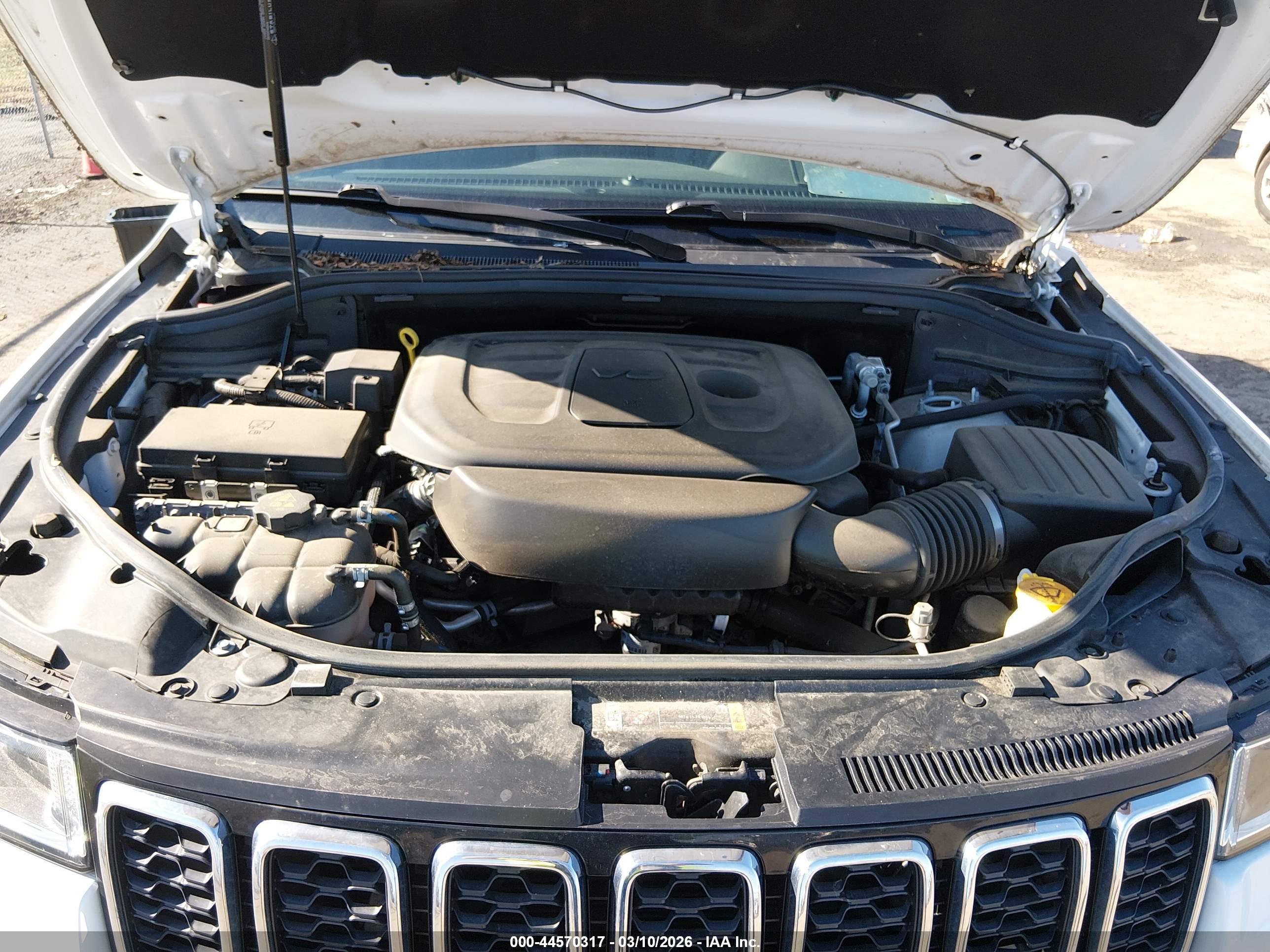 JEEP GRAND image 10