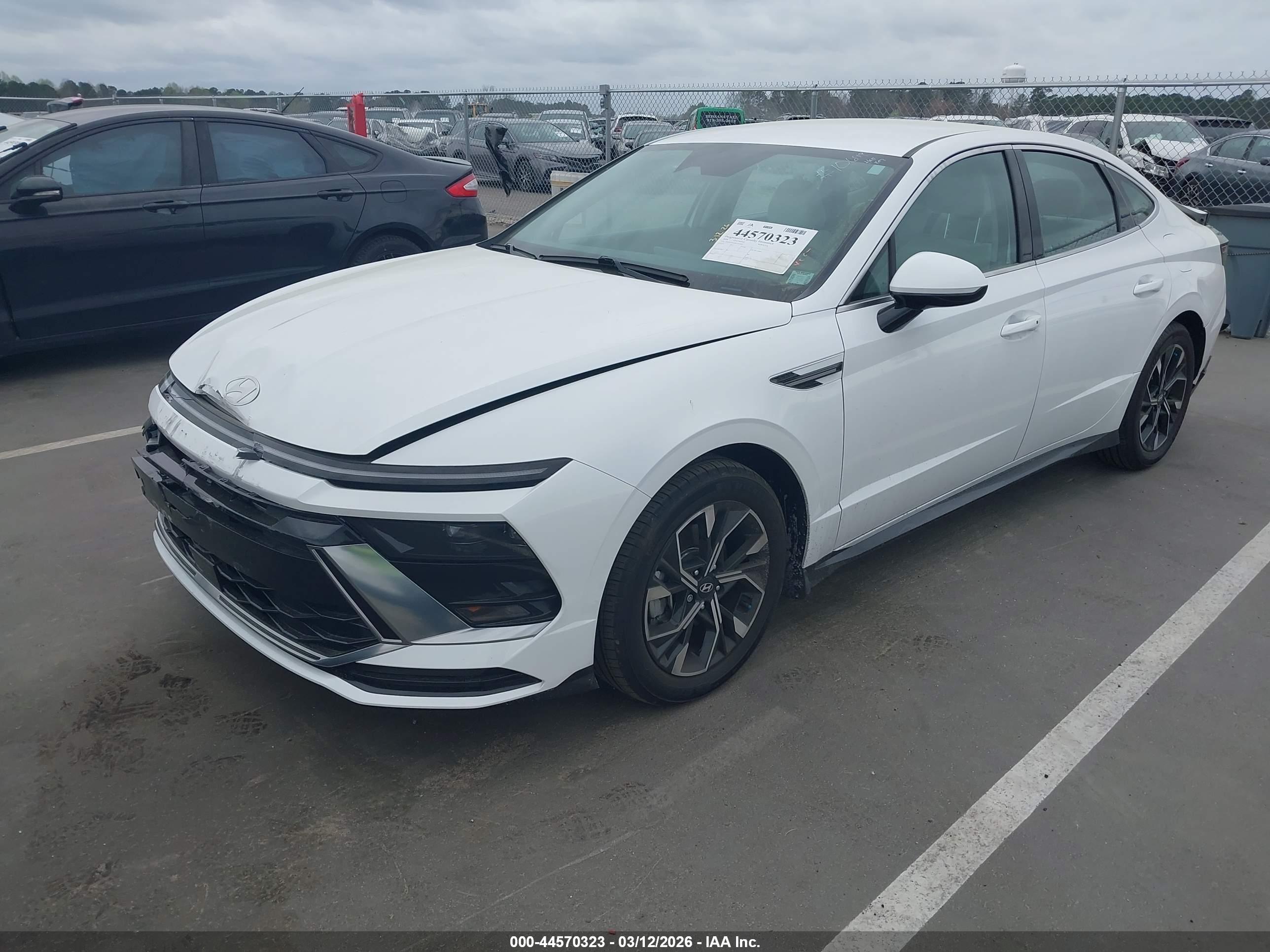HYUNDAI SONATA image 2