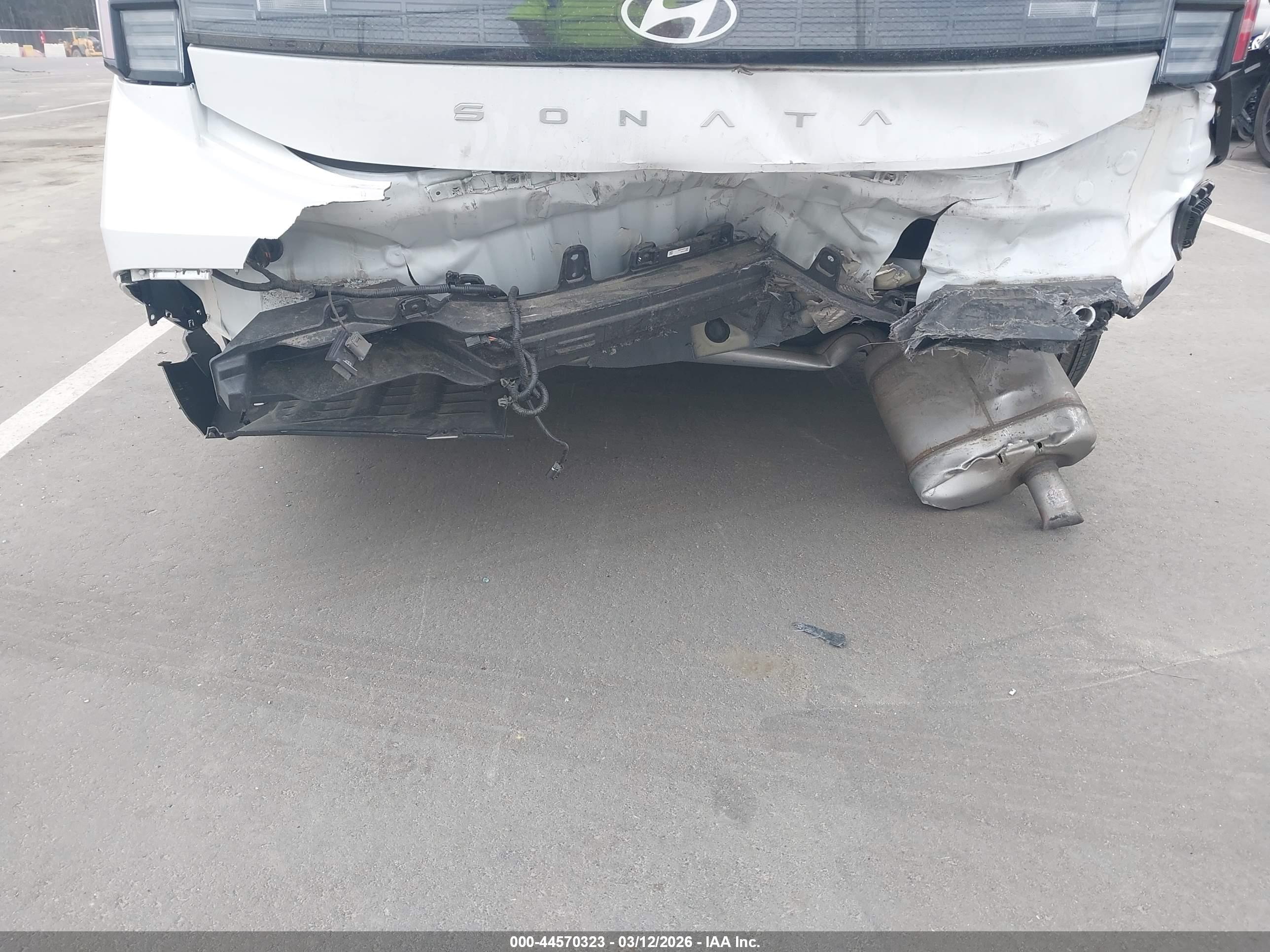 HYUNDAI SONATA image 6