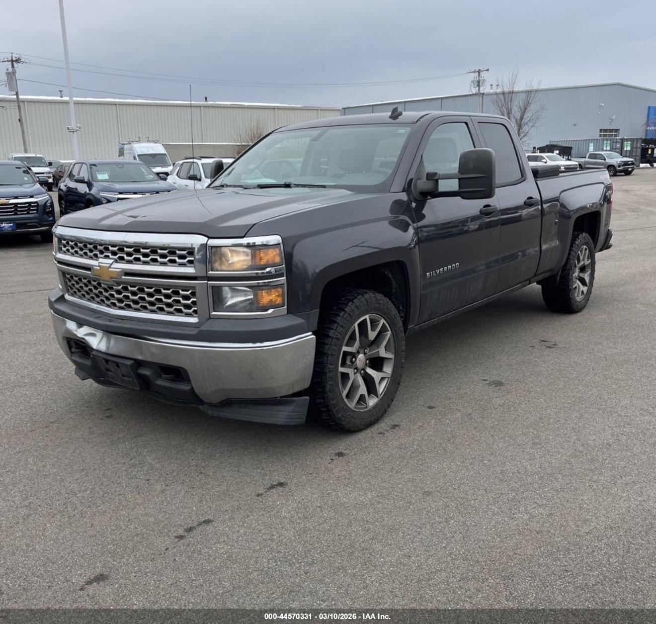 CHEVROLET SILVERADO image 2