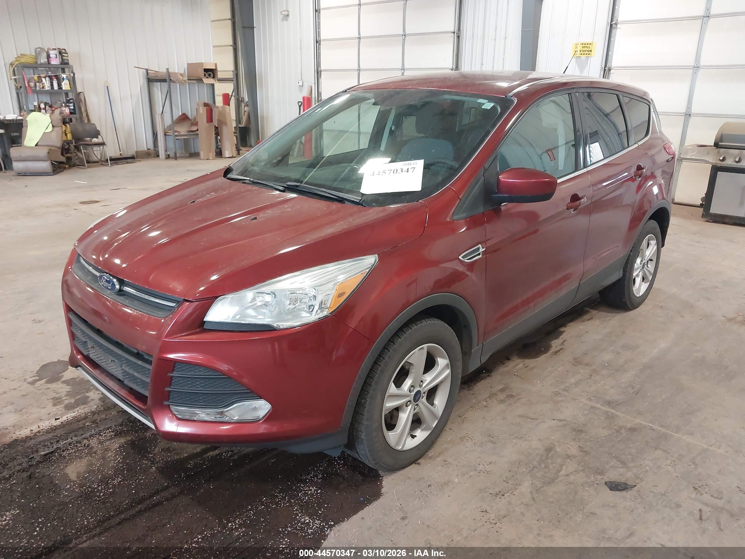 FORD ESCAPE image 2