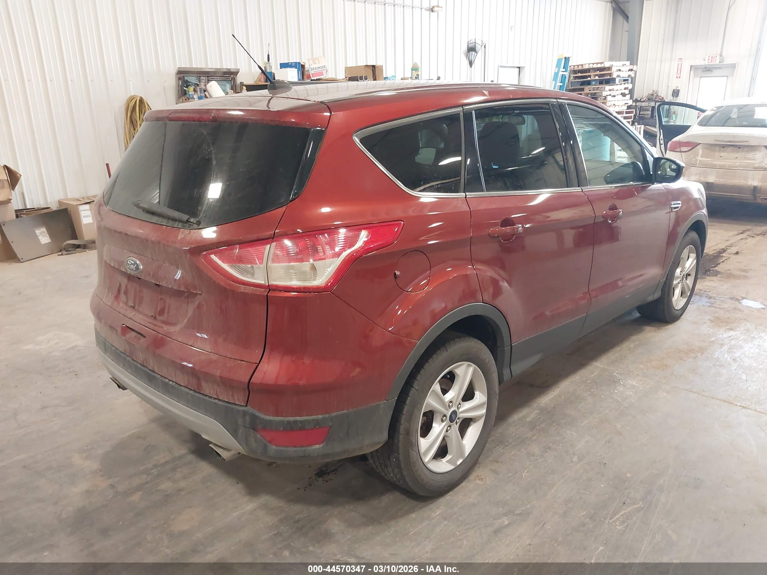 FORD ESCAPE image 4