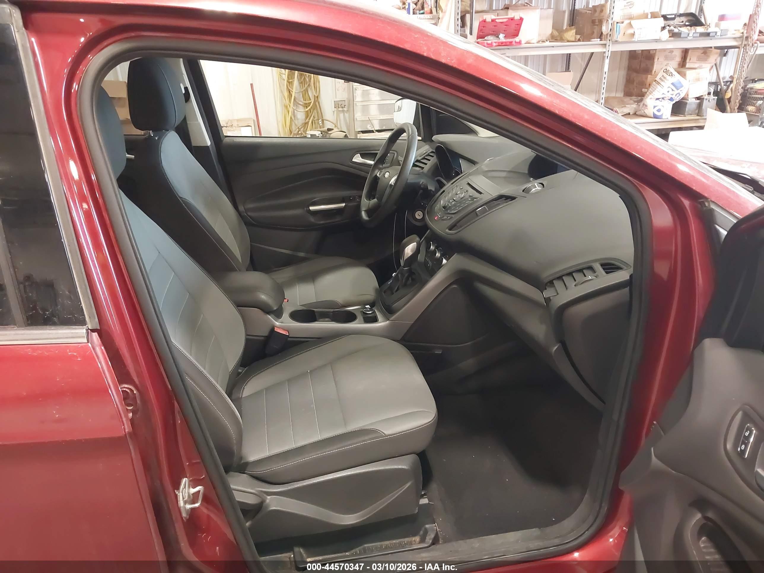 FORD ESCAPE image 5