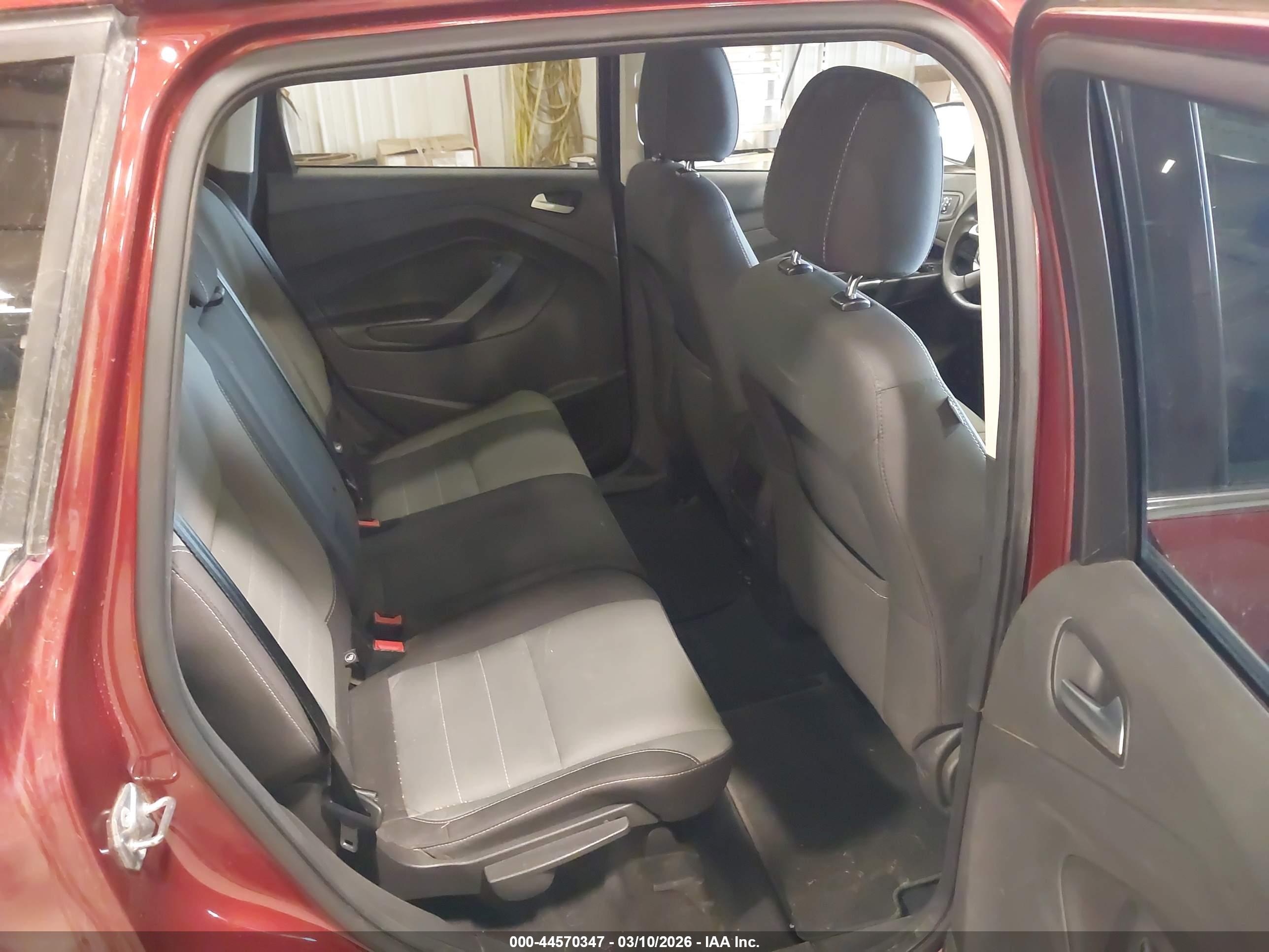 FORD ESCAPE image 8