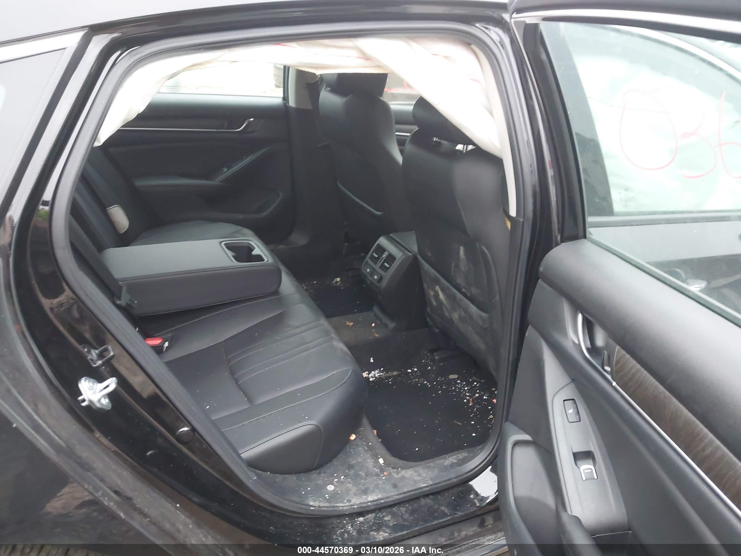 HONDA ACCORD image 8