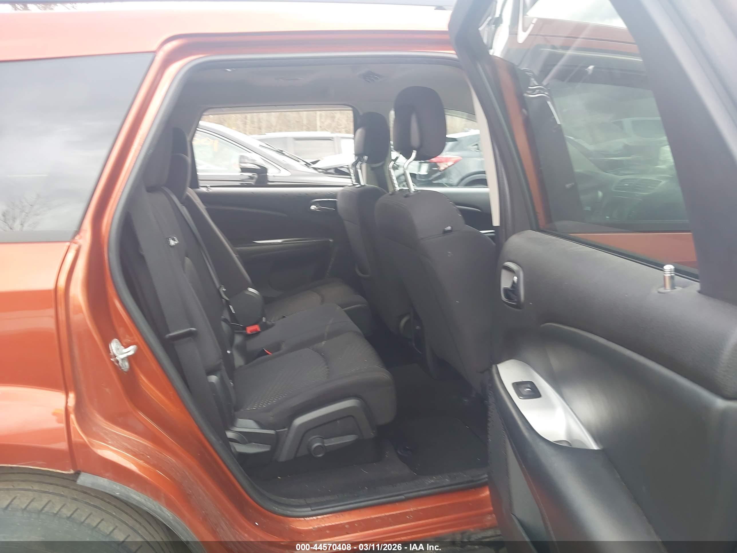 DODGE JOURNEY image 8