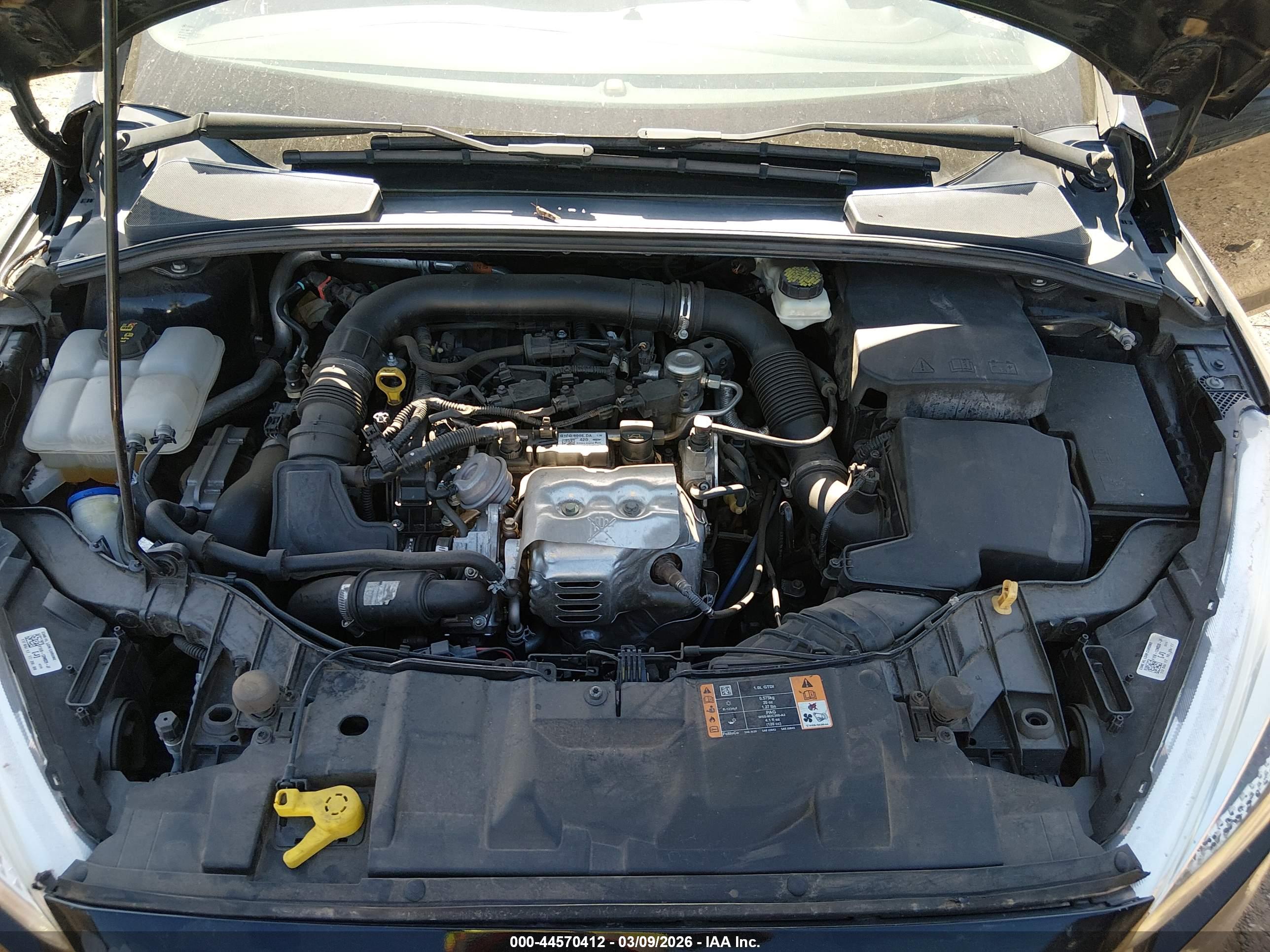 FORD FOCUS image 10