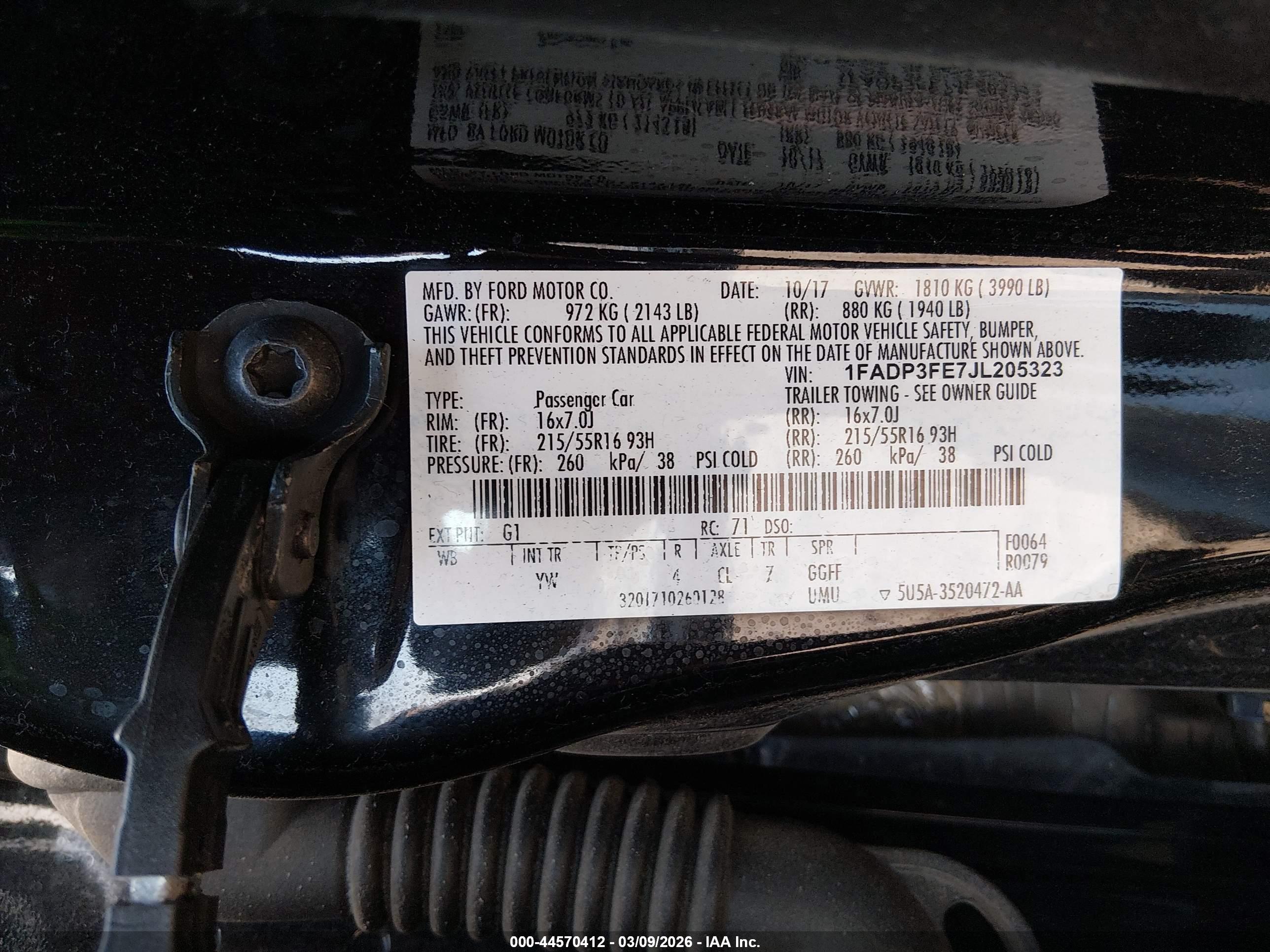 FORD FOCUS image 9