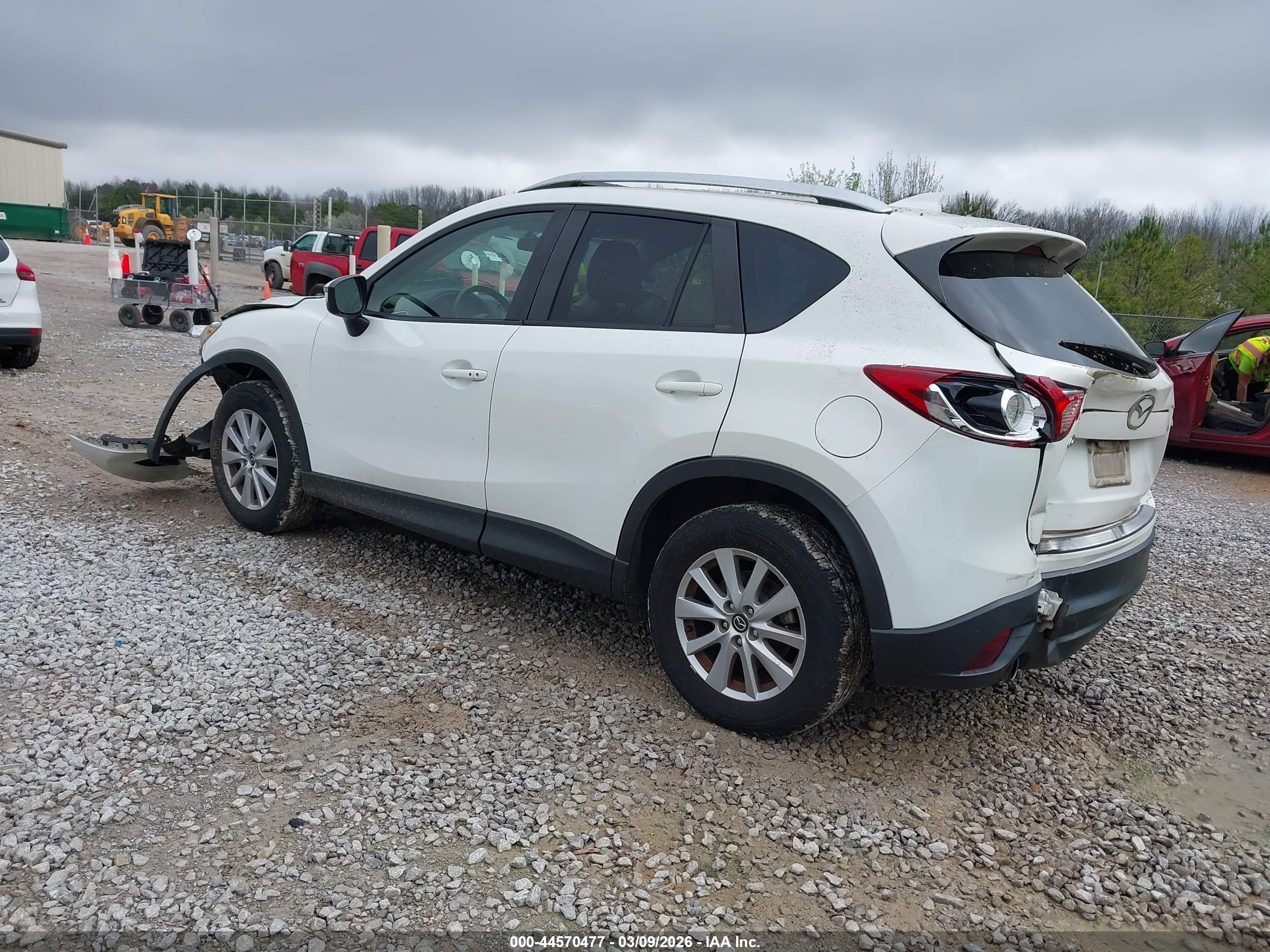 MAZDA CX-5 image 3
