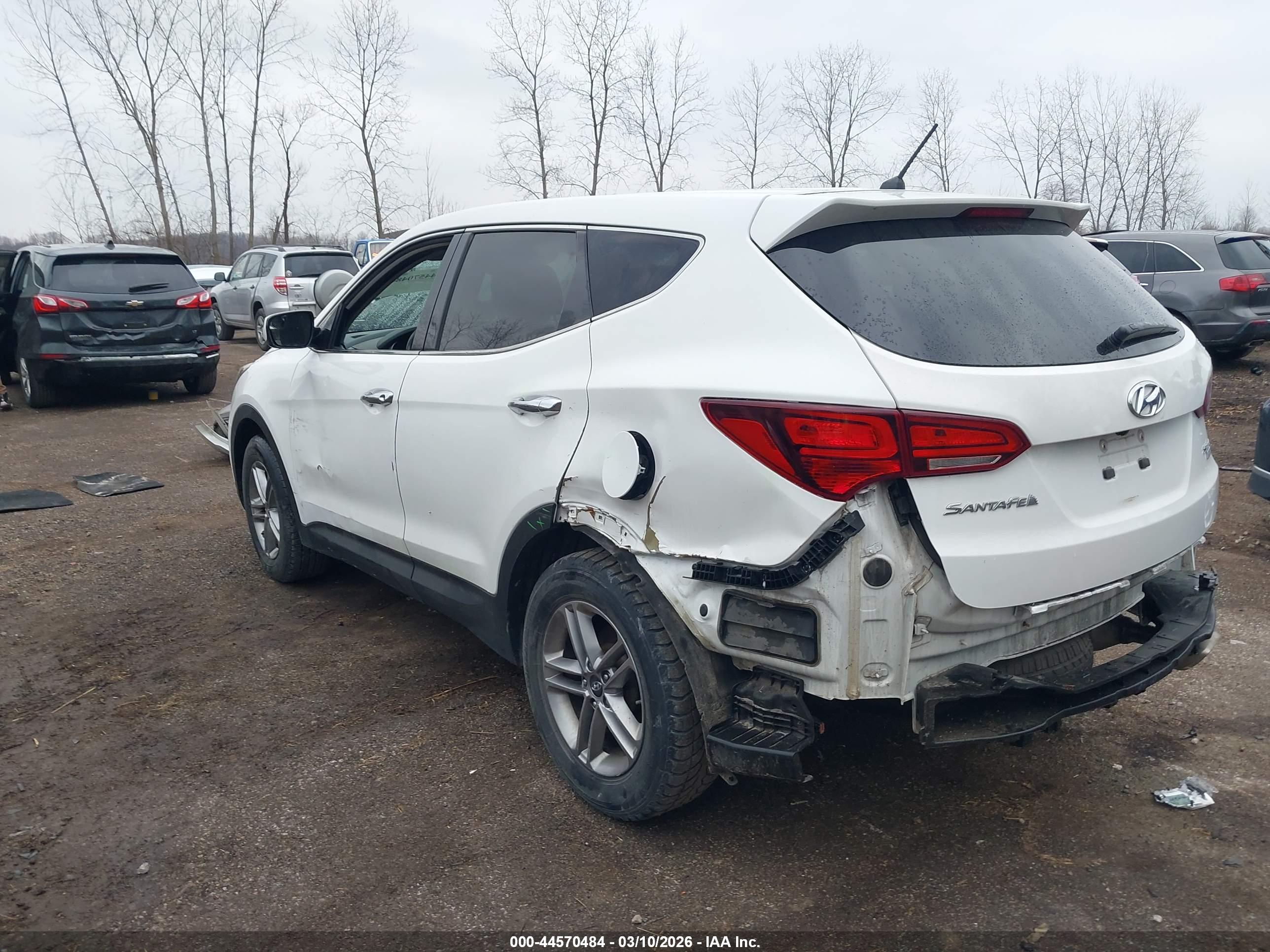 HYUNDAI SANTA image 3