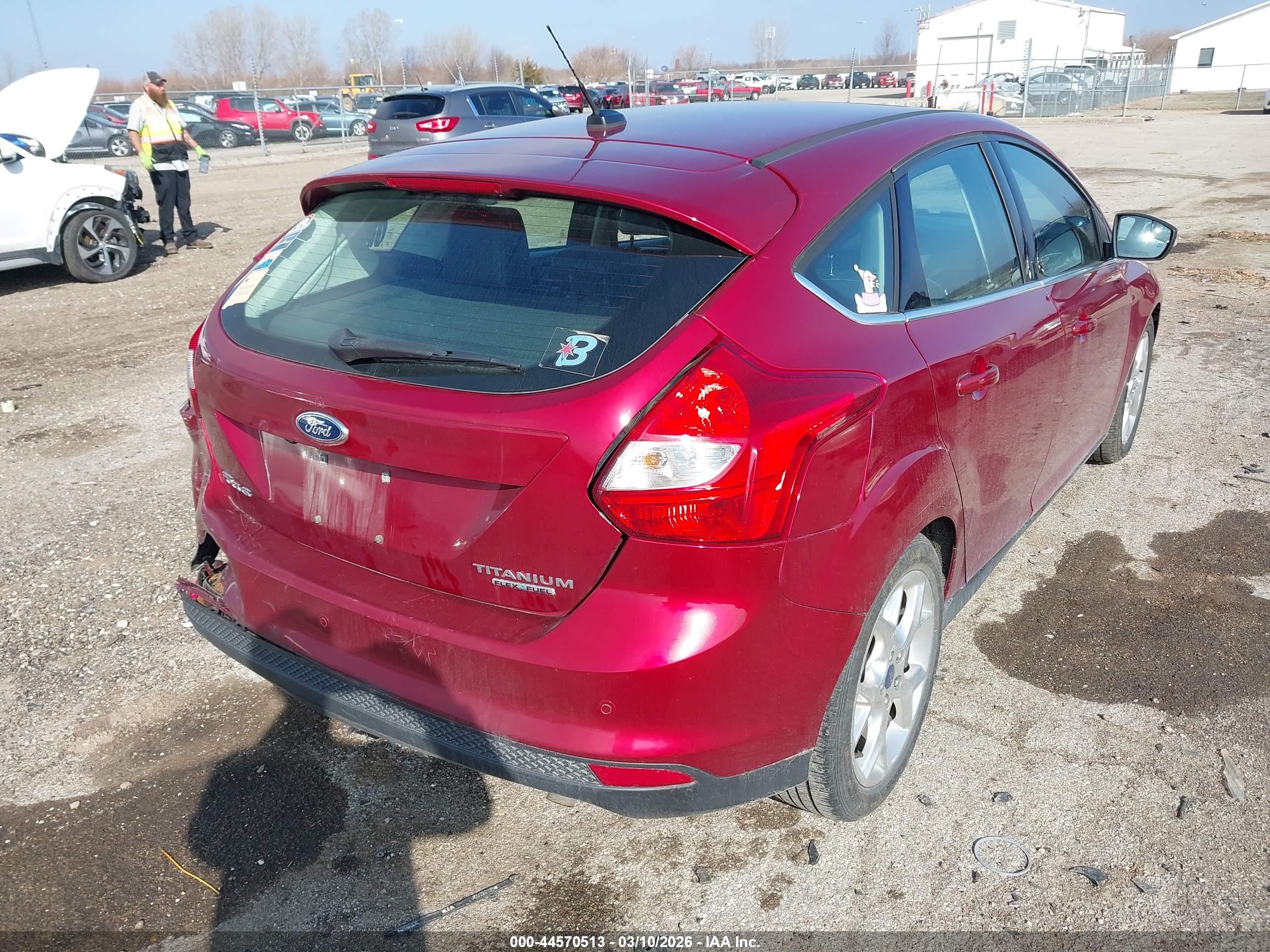 FORD FOCUS image 4