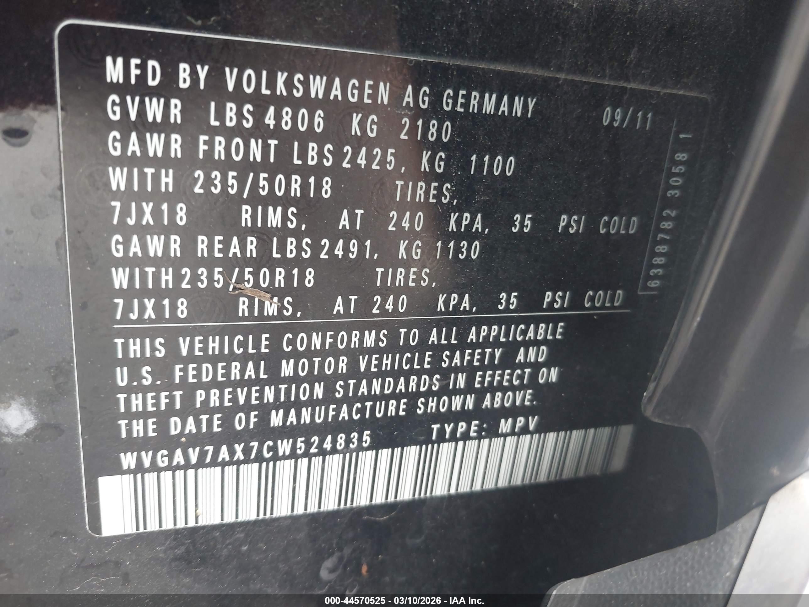VOLKSWAGEN TIGUAN image 9