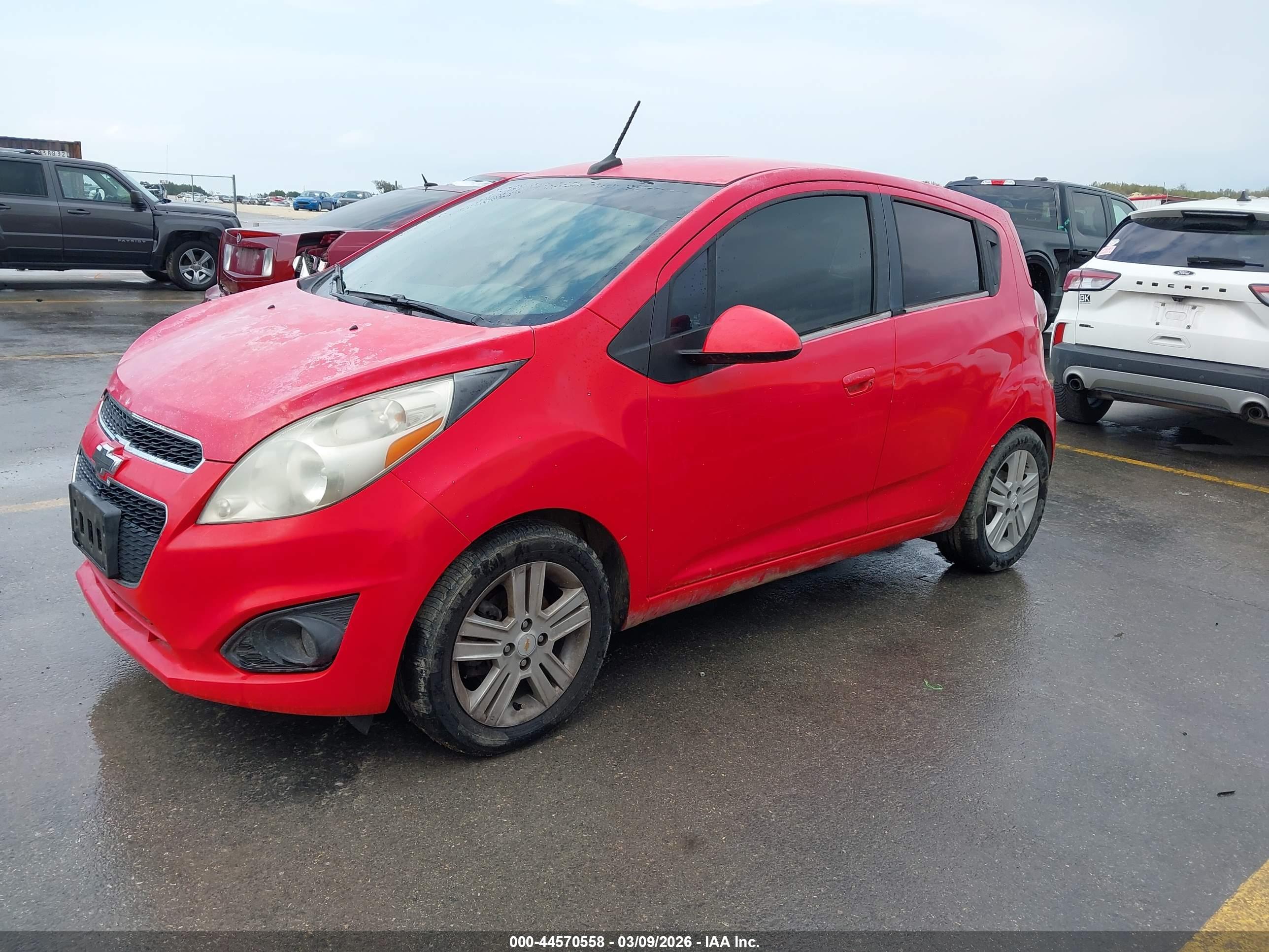 CHEVROLET SPARK image 2