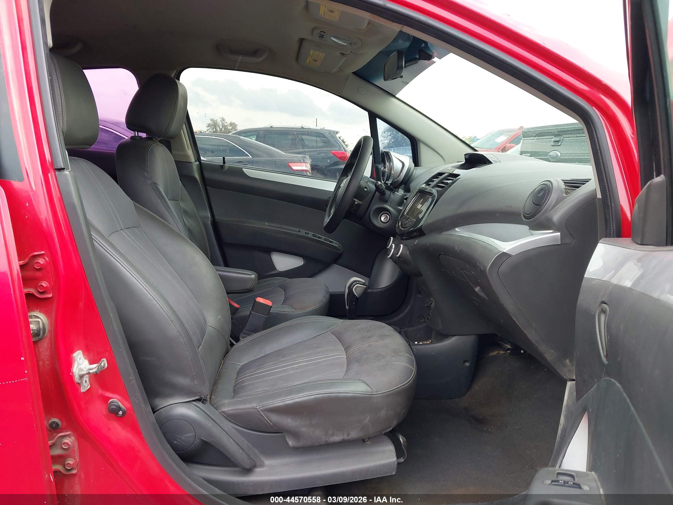 CHEVROLET SPARK image 5