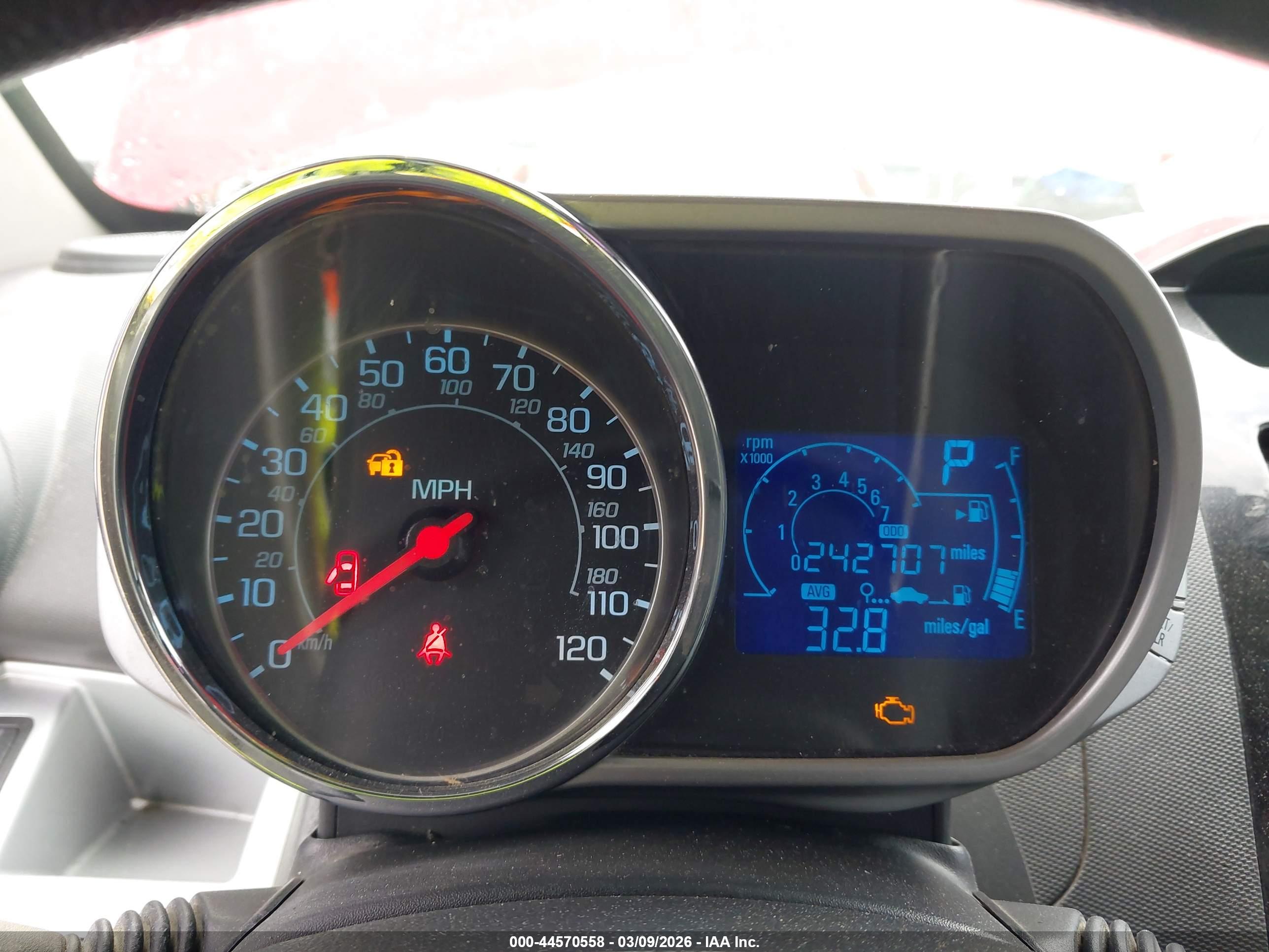 CHEVROLET SPARK image 7