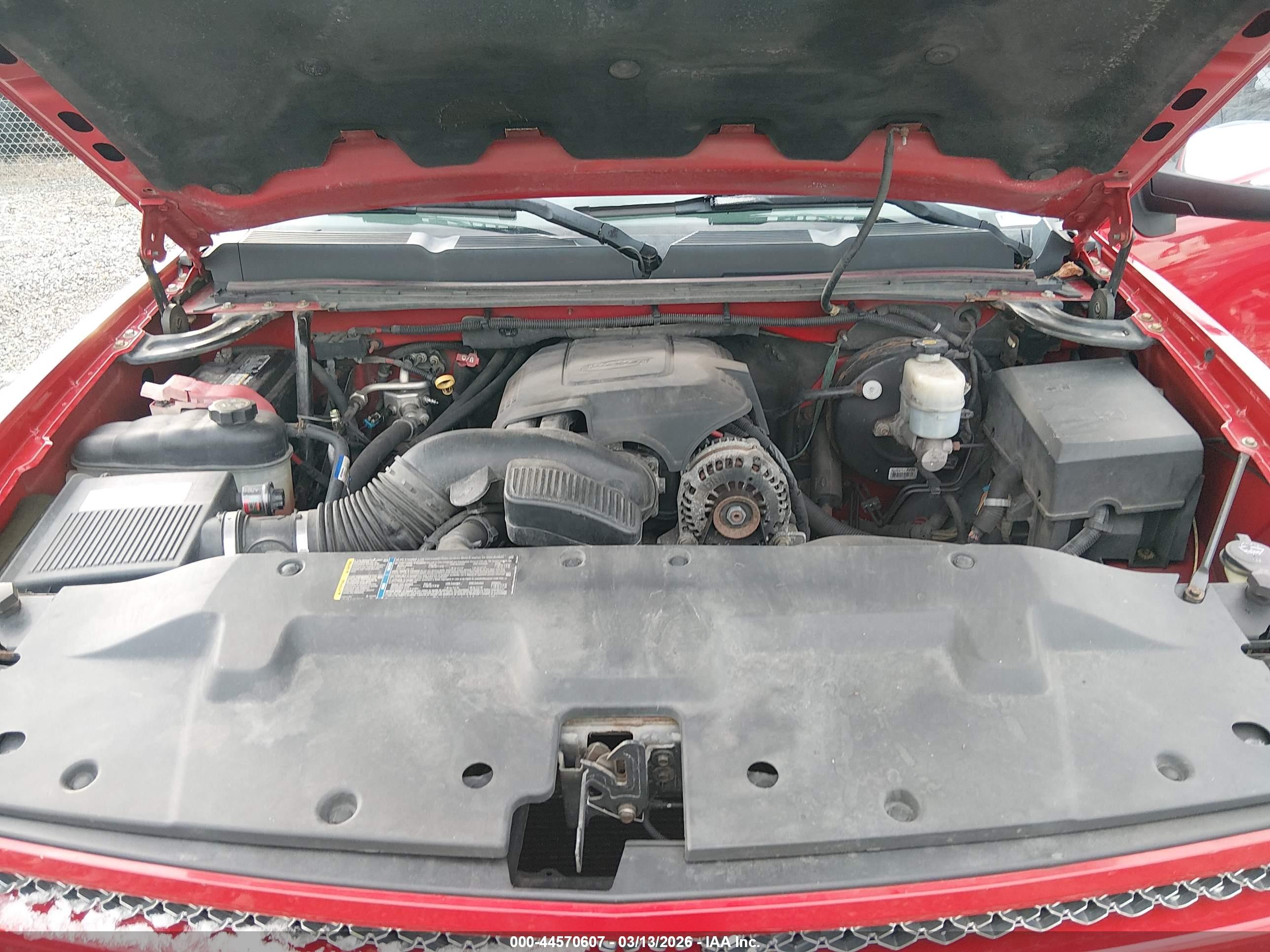 CHEVROLET SILVERADO image 10