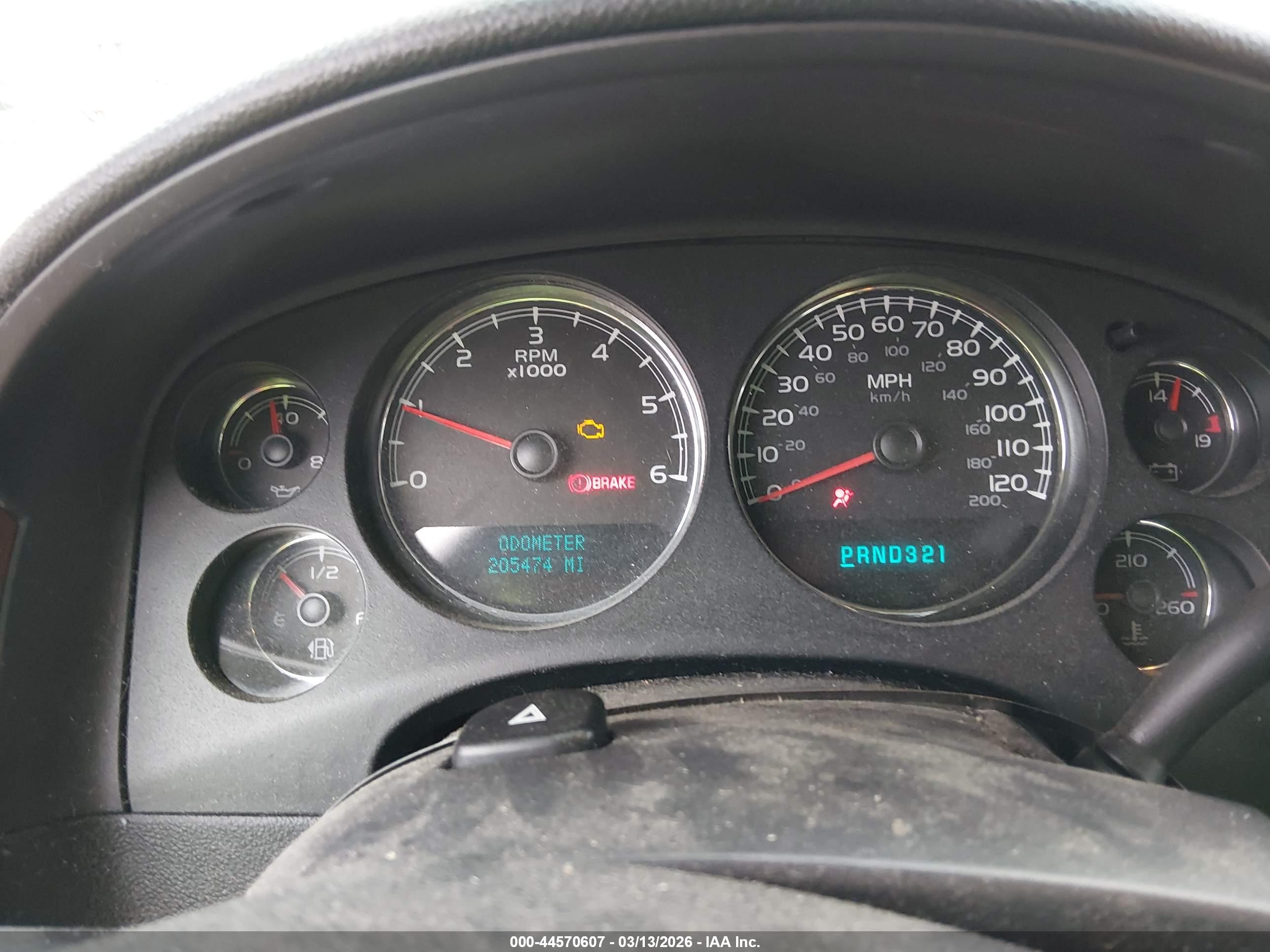 CHEVROLET SILVERADO image 7