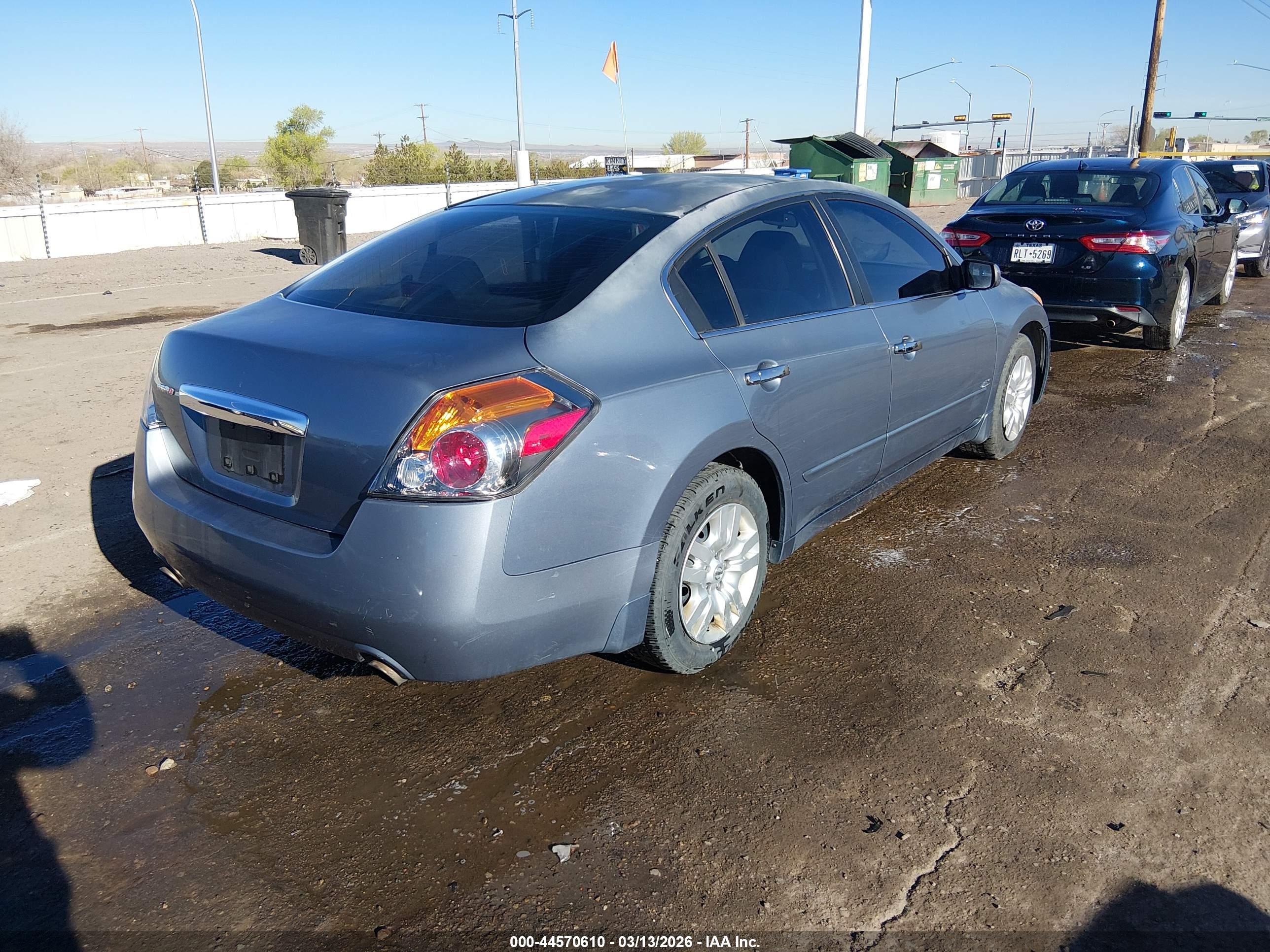 NISSAN ALTIMA image 4