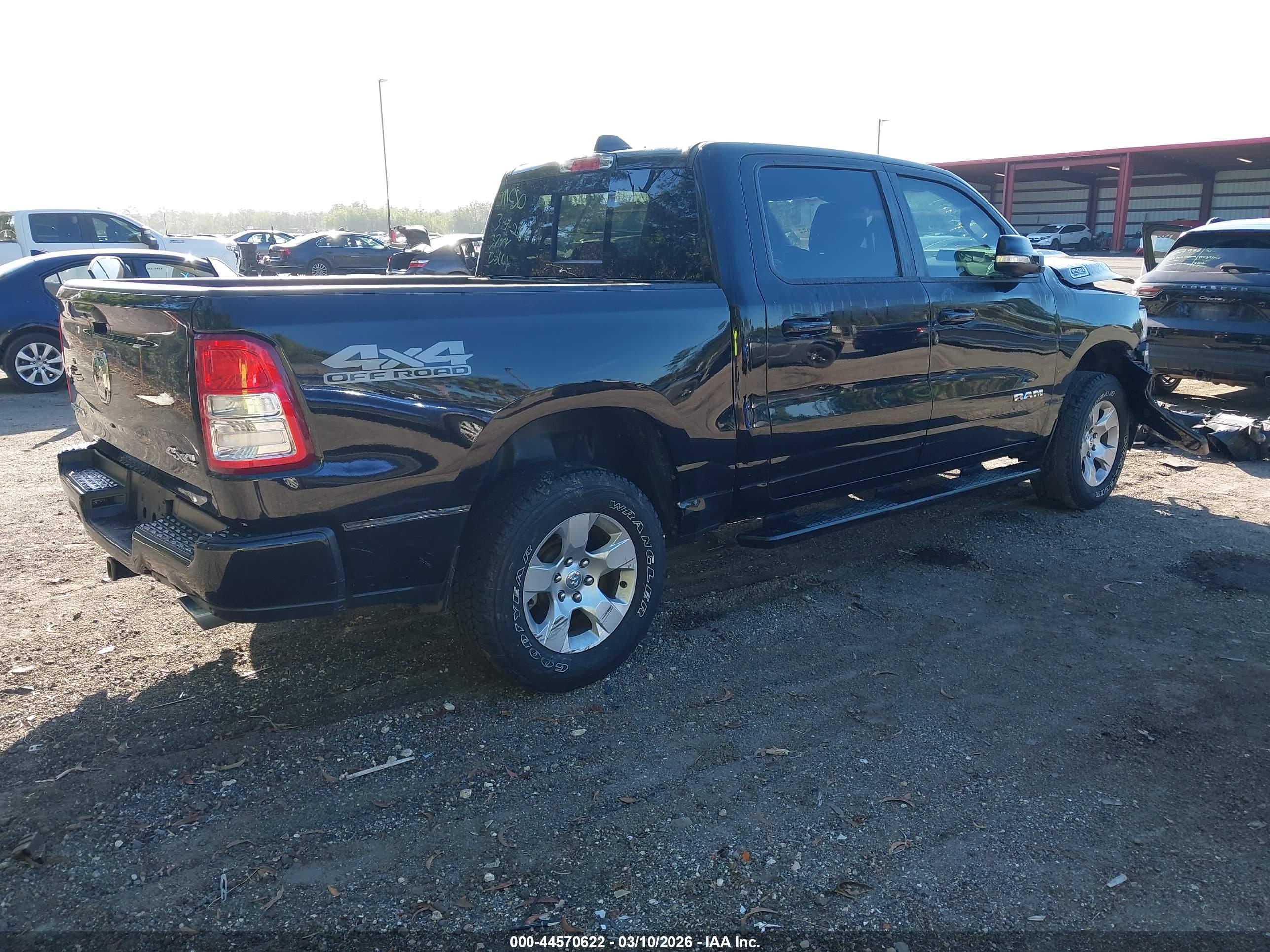 RAM 1500 image 4