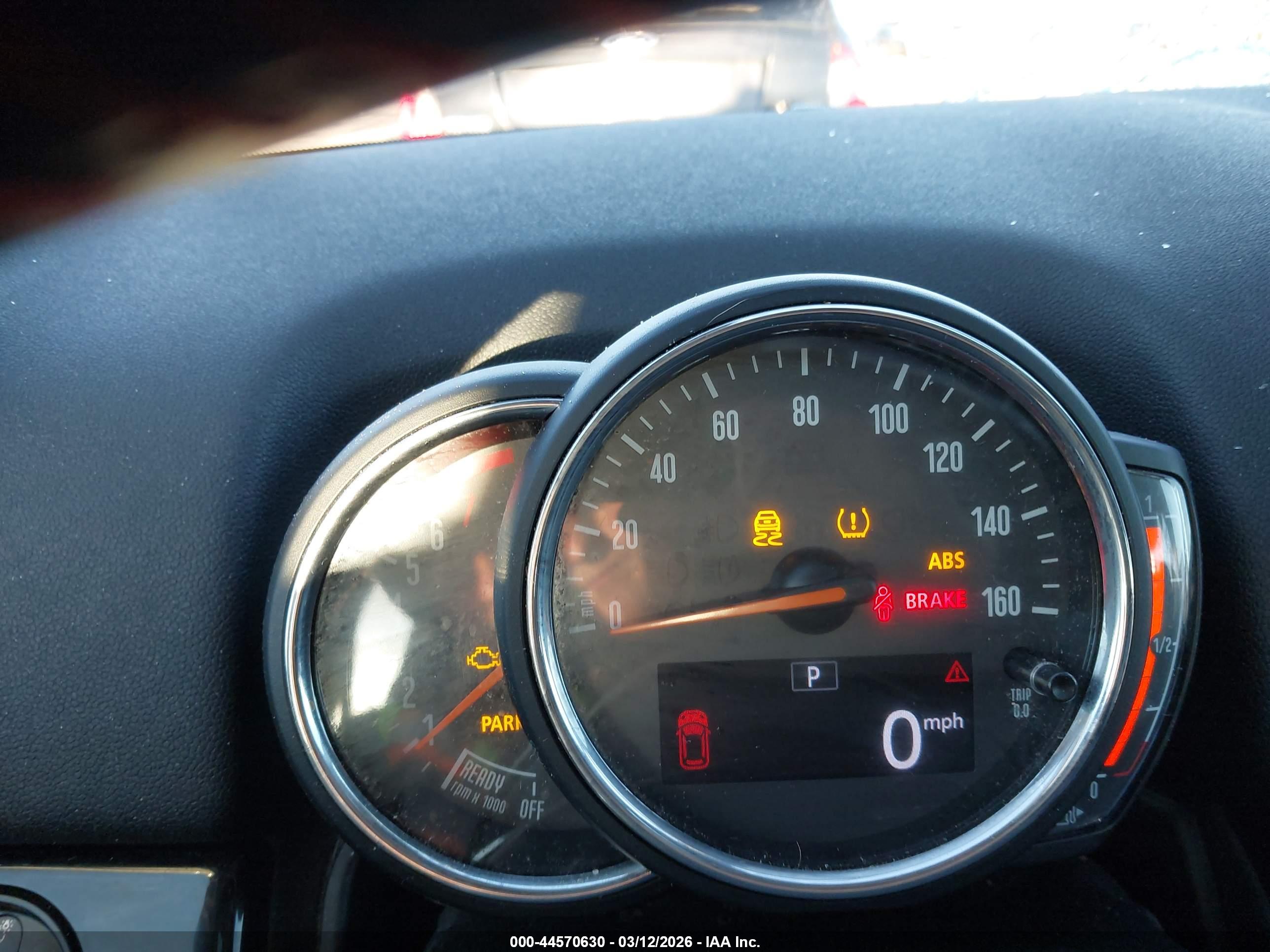 MINI COUNTRYMAN image 7