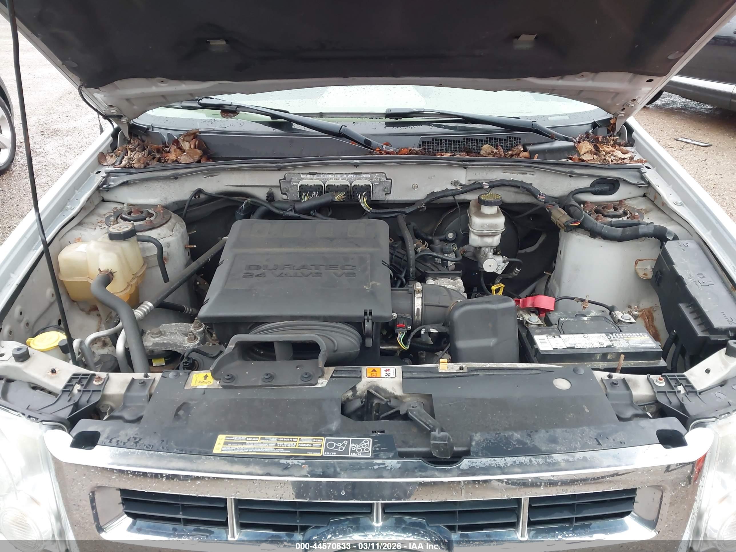 FORD ESCAPE image 10