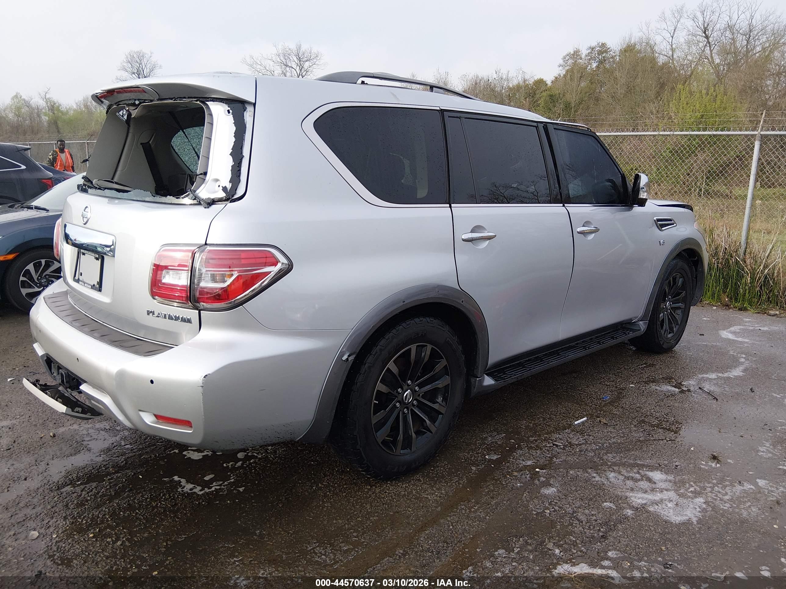 NISSAN ARMADA image 4