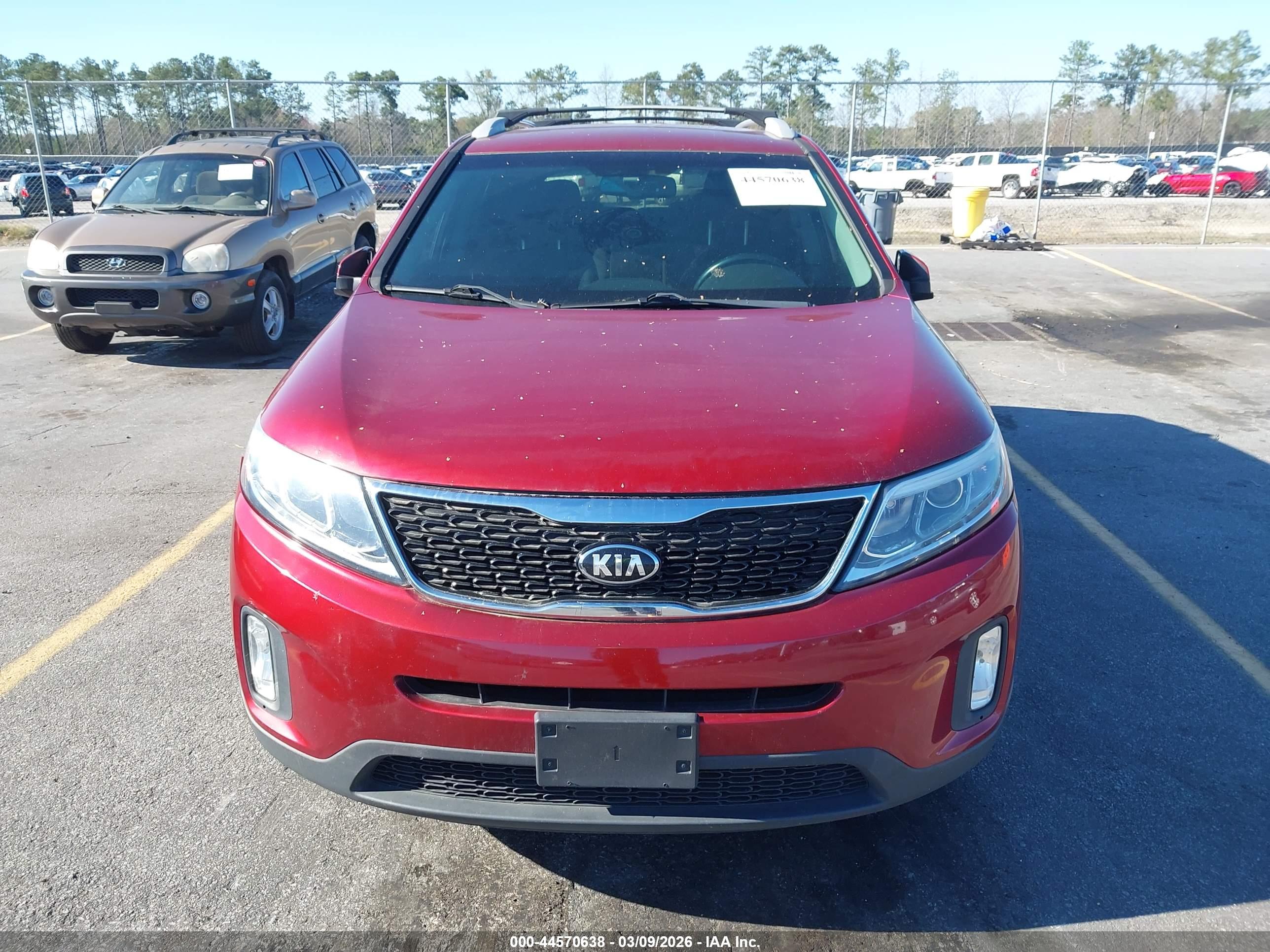 KIA SORENTO image 6