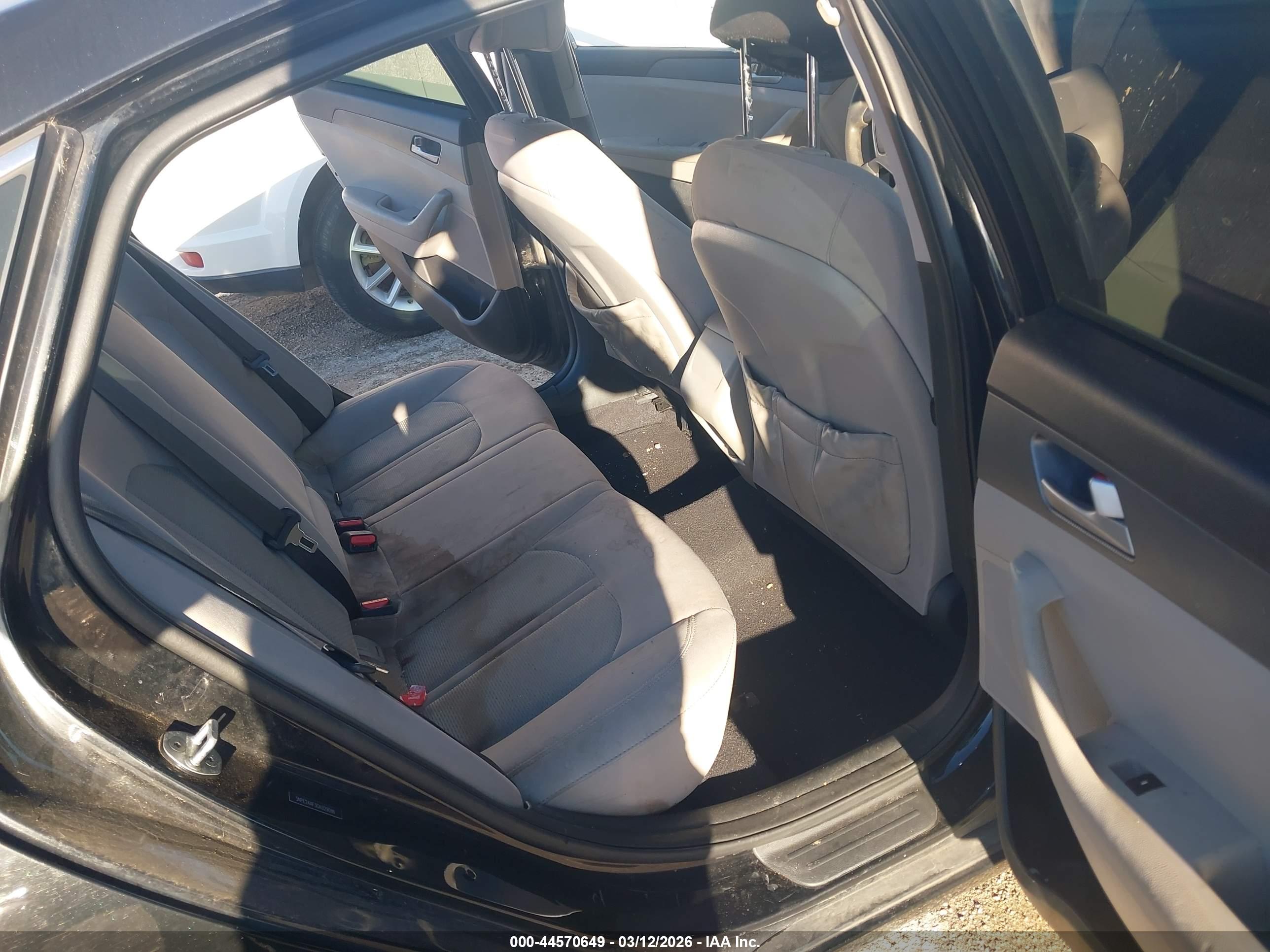 HYUNDAI SONATA image 8