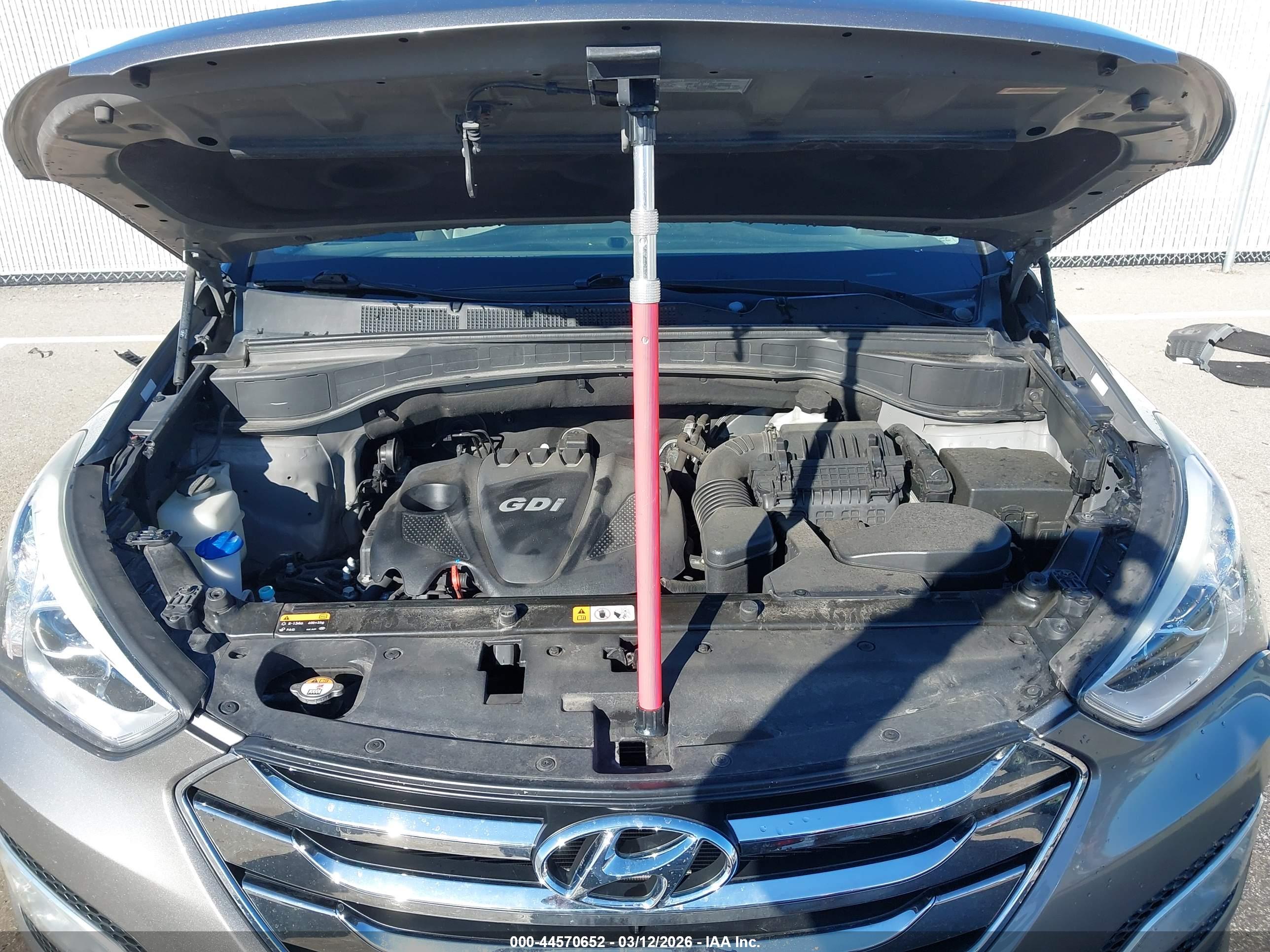 HYUNDAI SANTA image 10