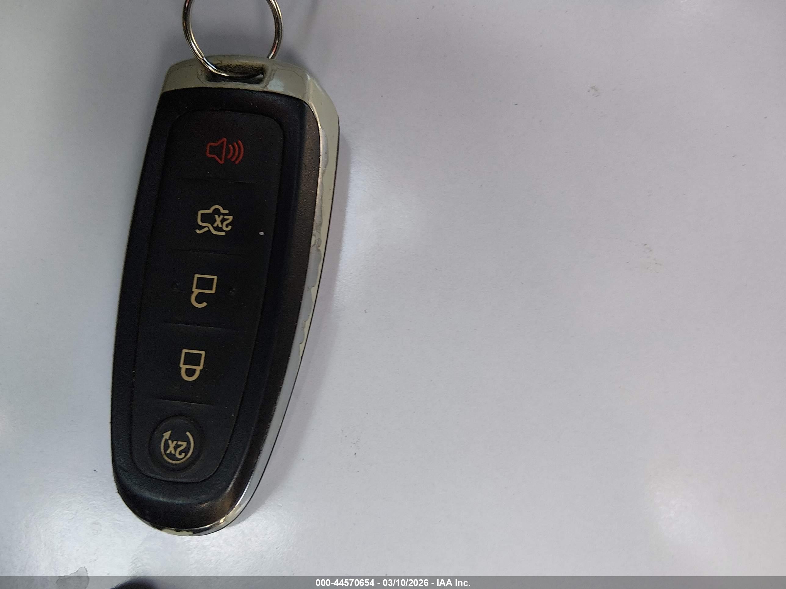 FORD ESCAPE image 11
