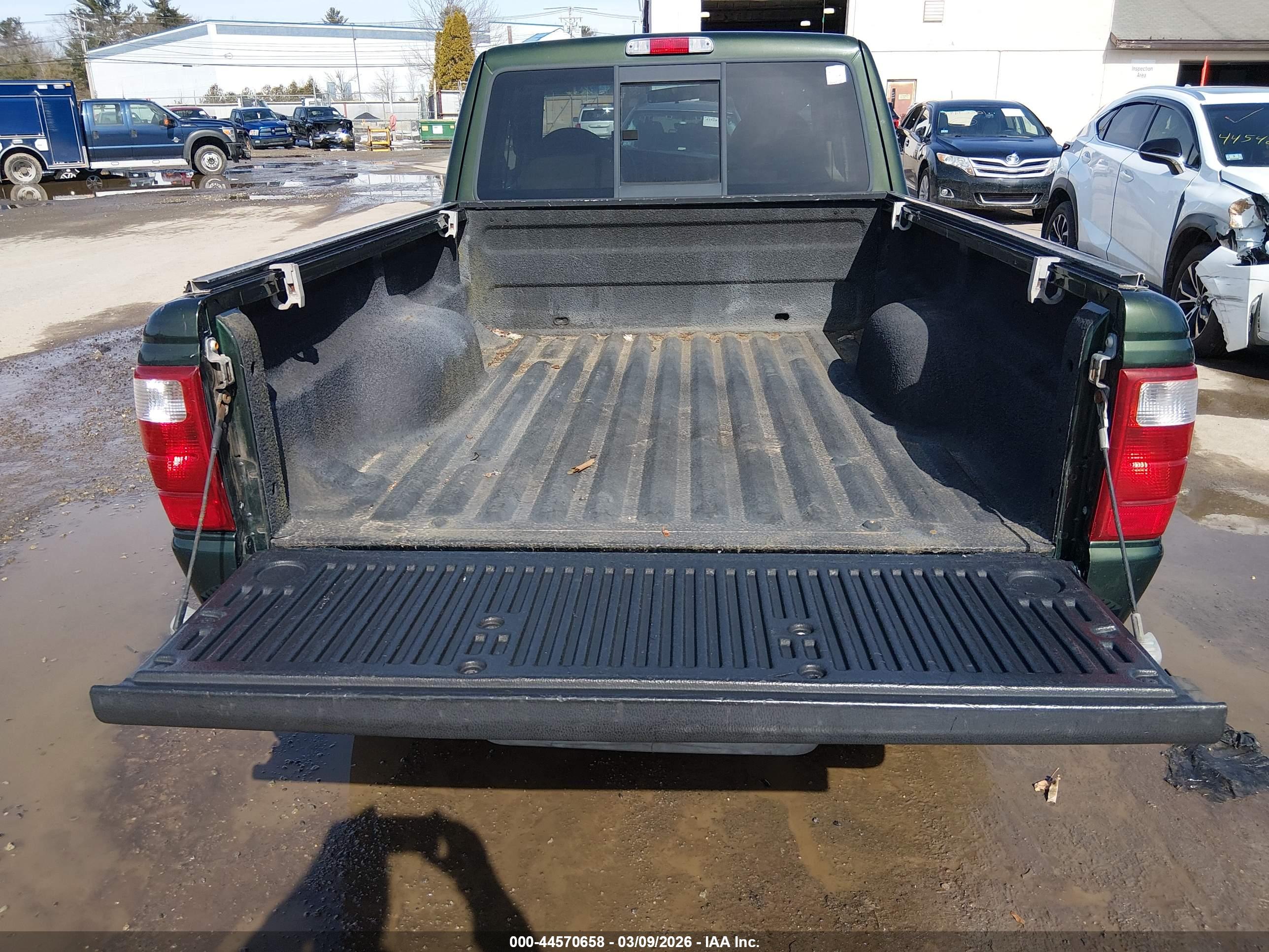 FORD RANGER image 8