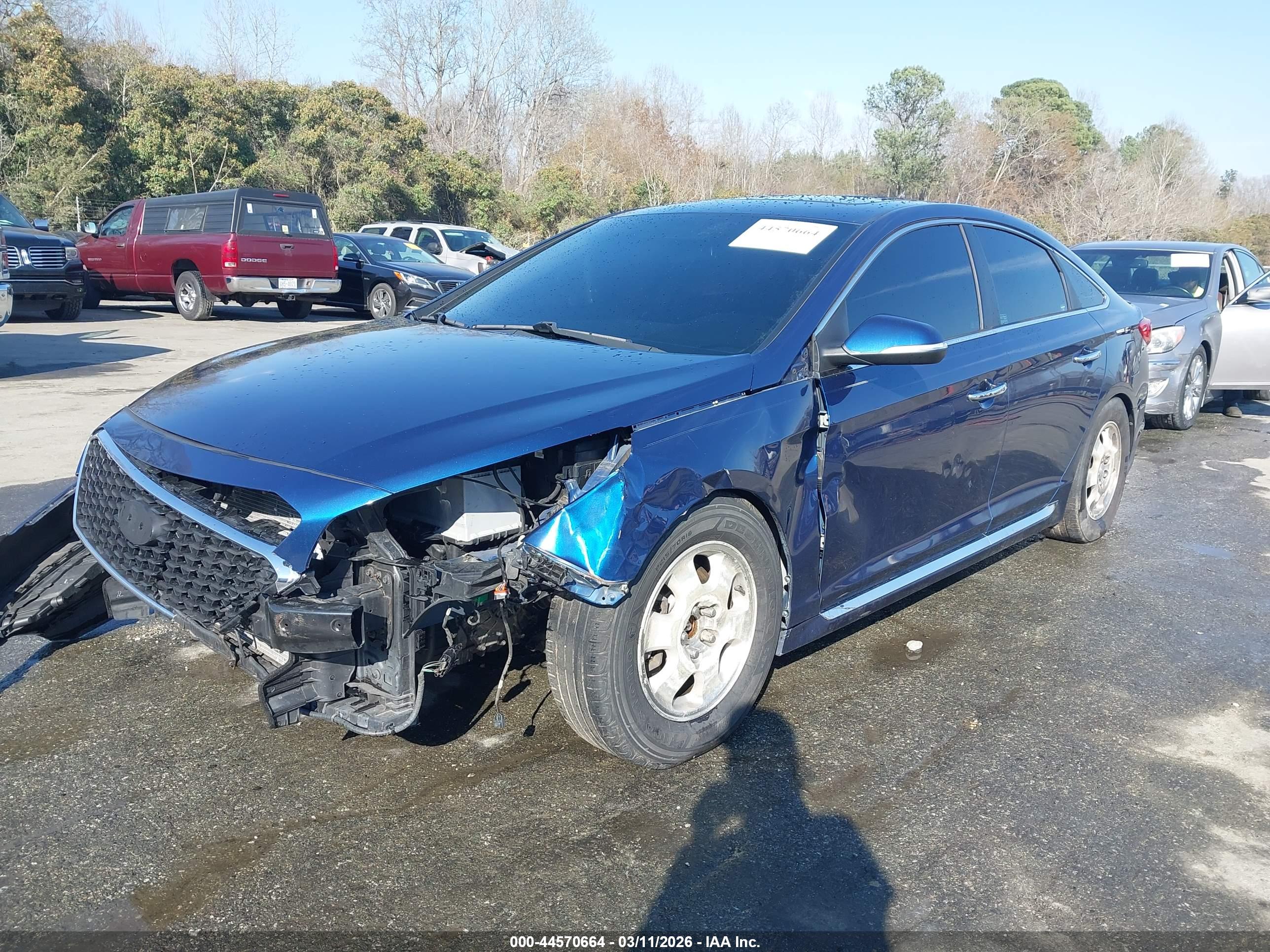 HYUNDAI SONATA image 6