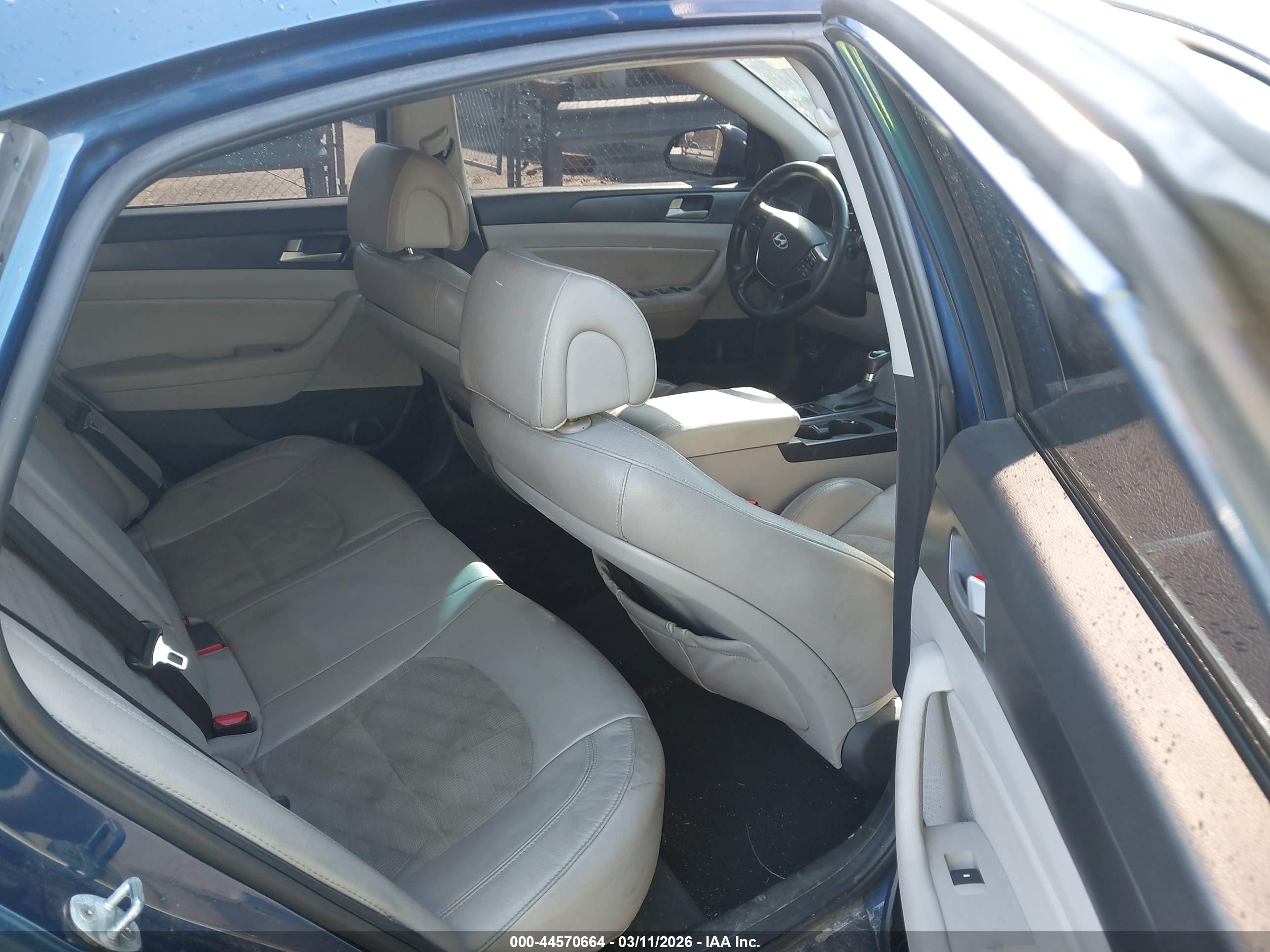 HYUNDAI SONATA image 8