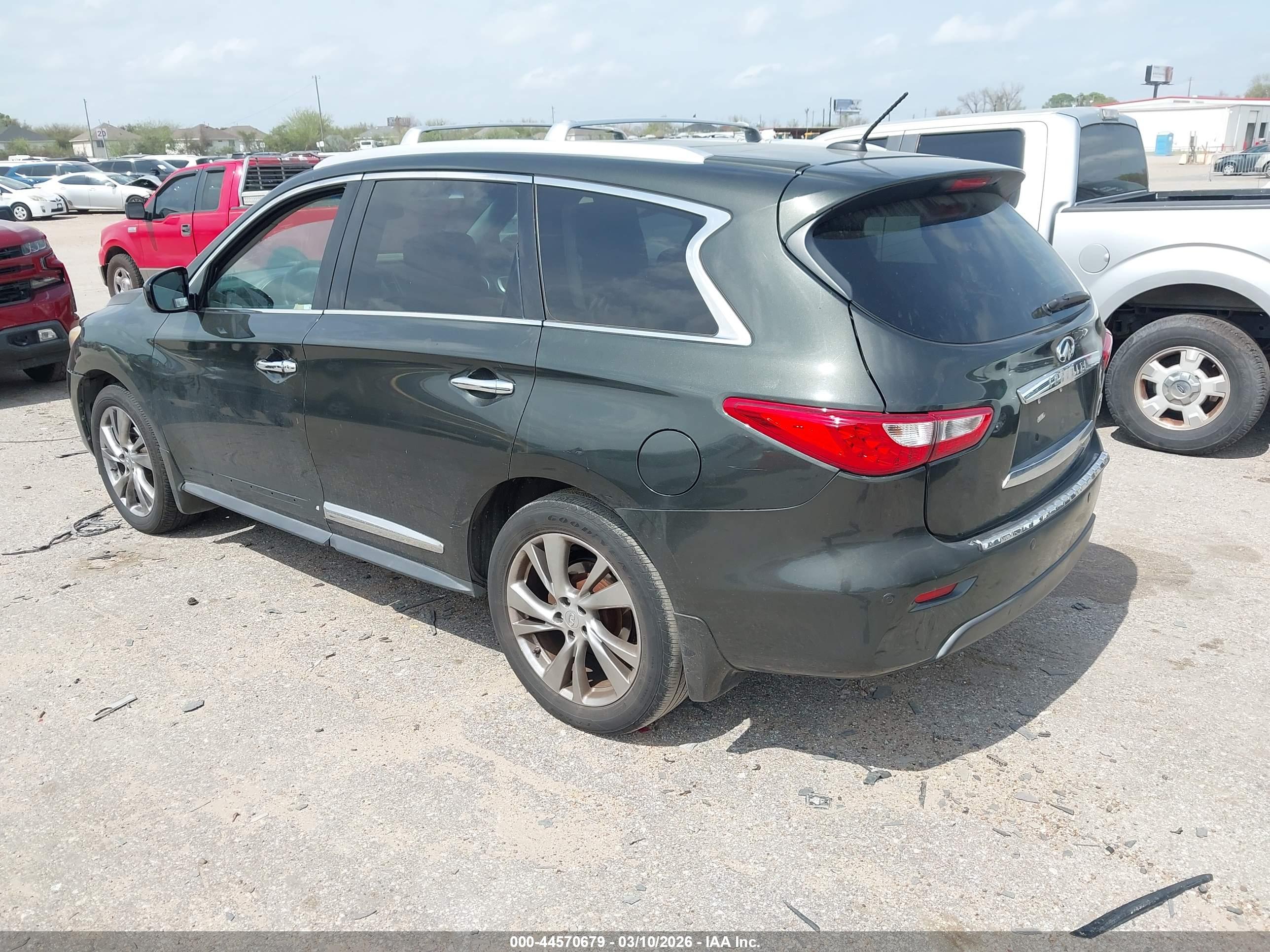 INFINITI JX35 image 3