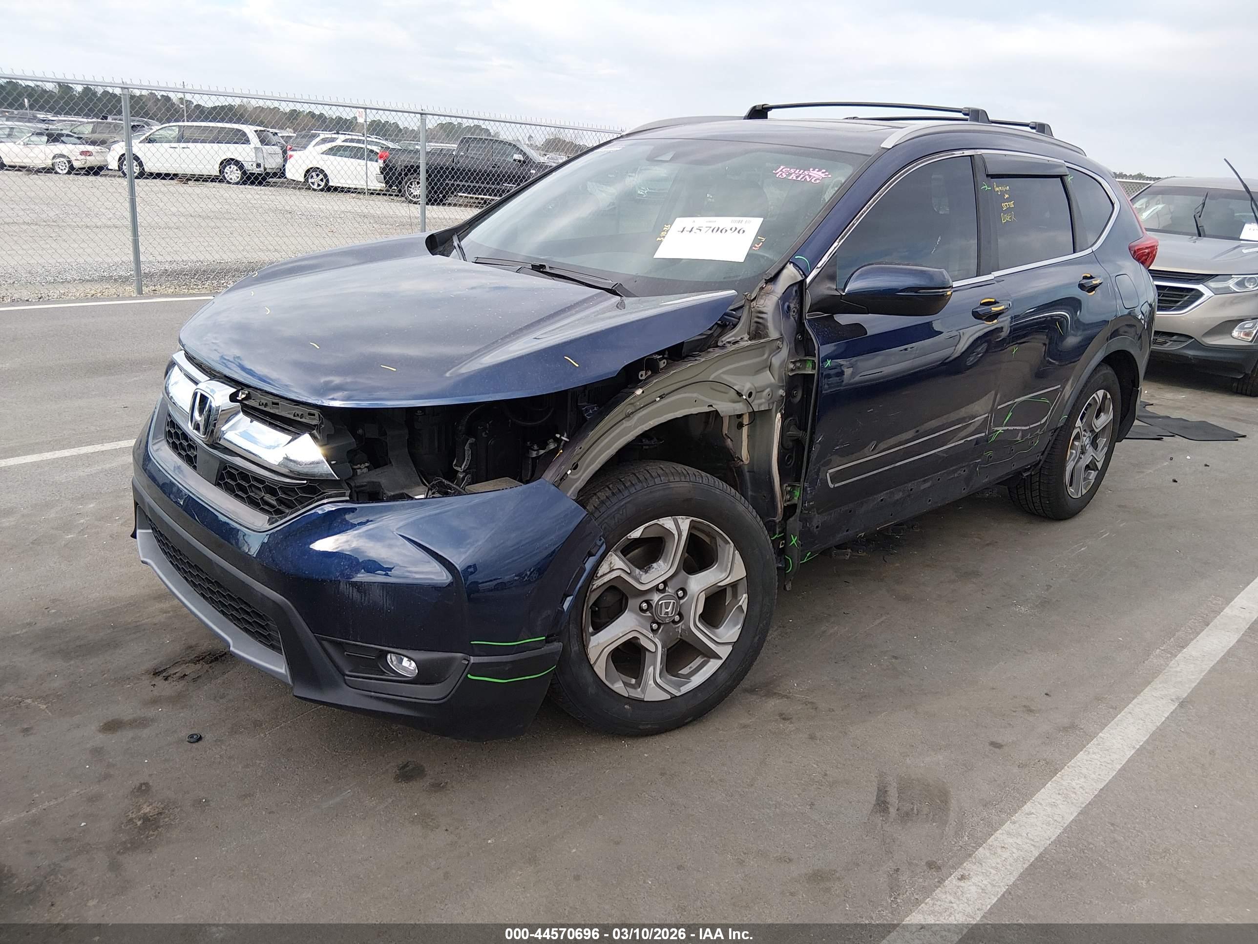 HONDA CR-V image 2