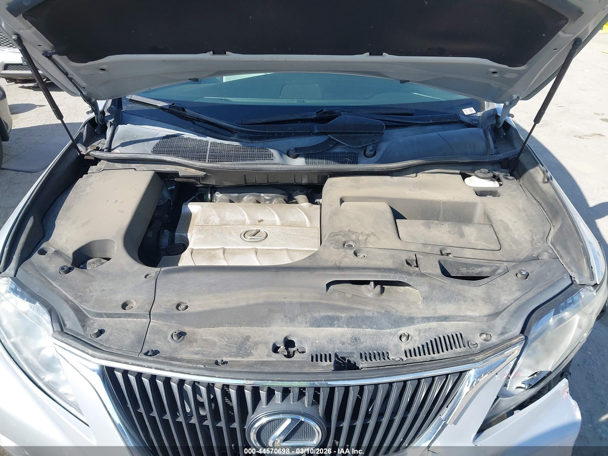 LEXUS RX image 10
