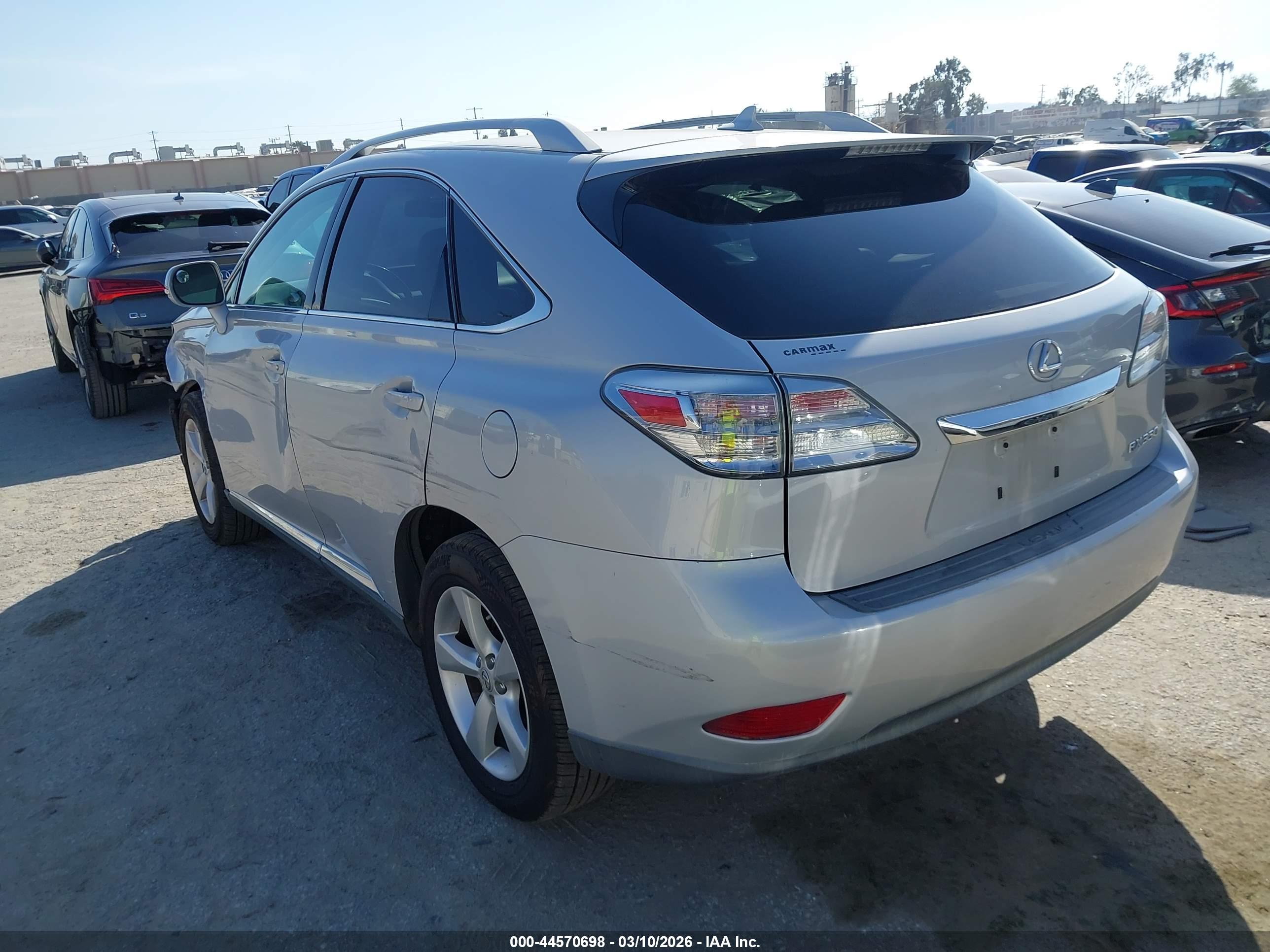 LEXUS RX image 3