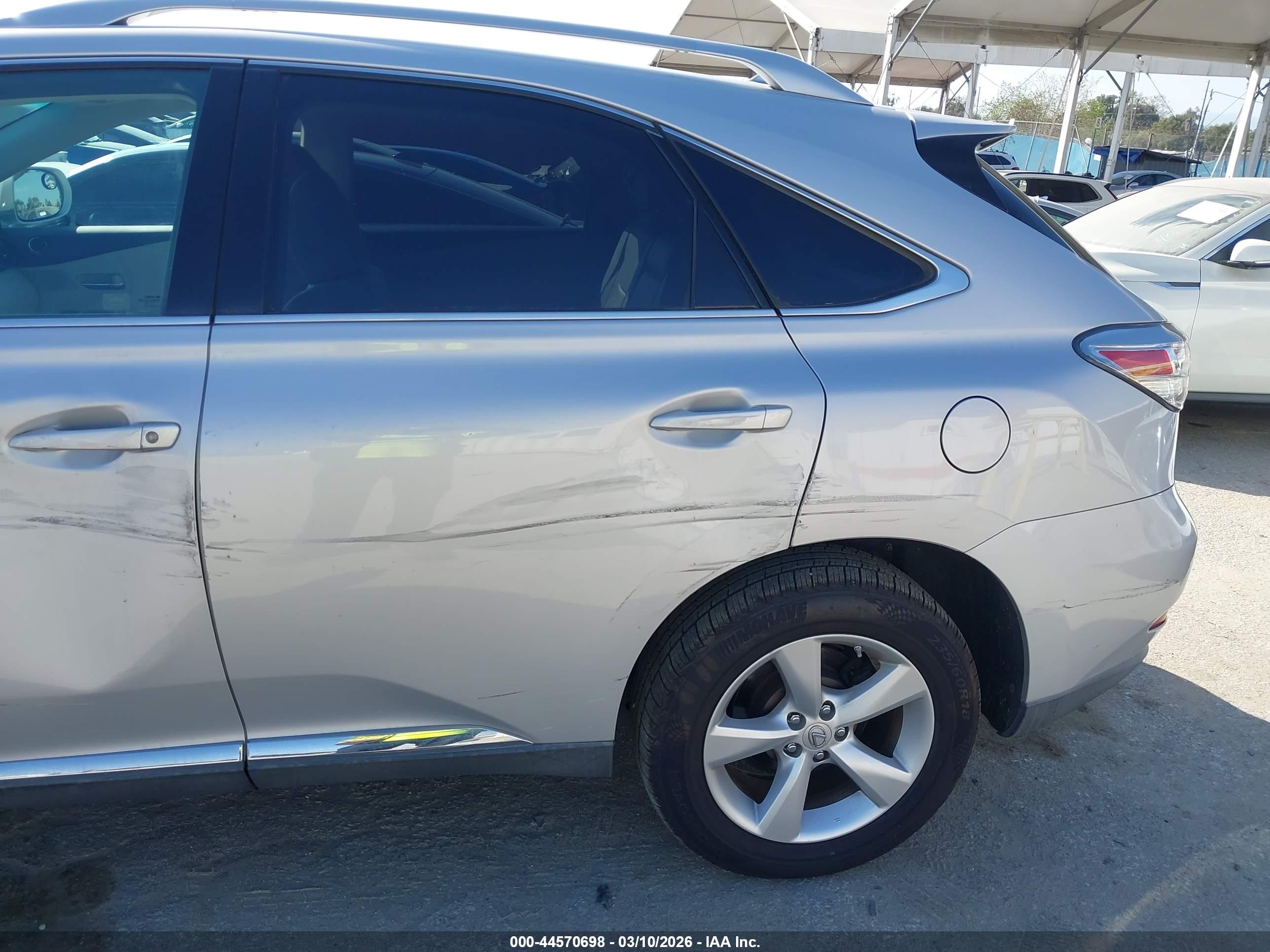 LEXUS RX image 6